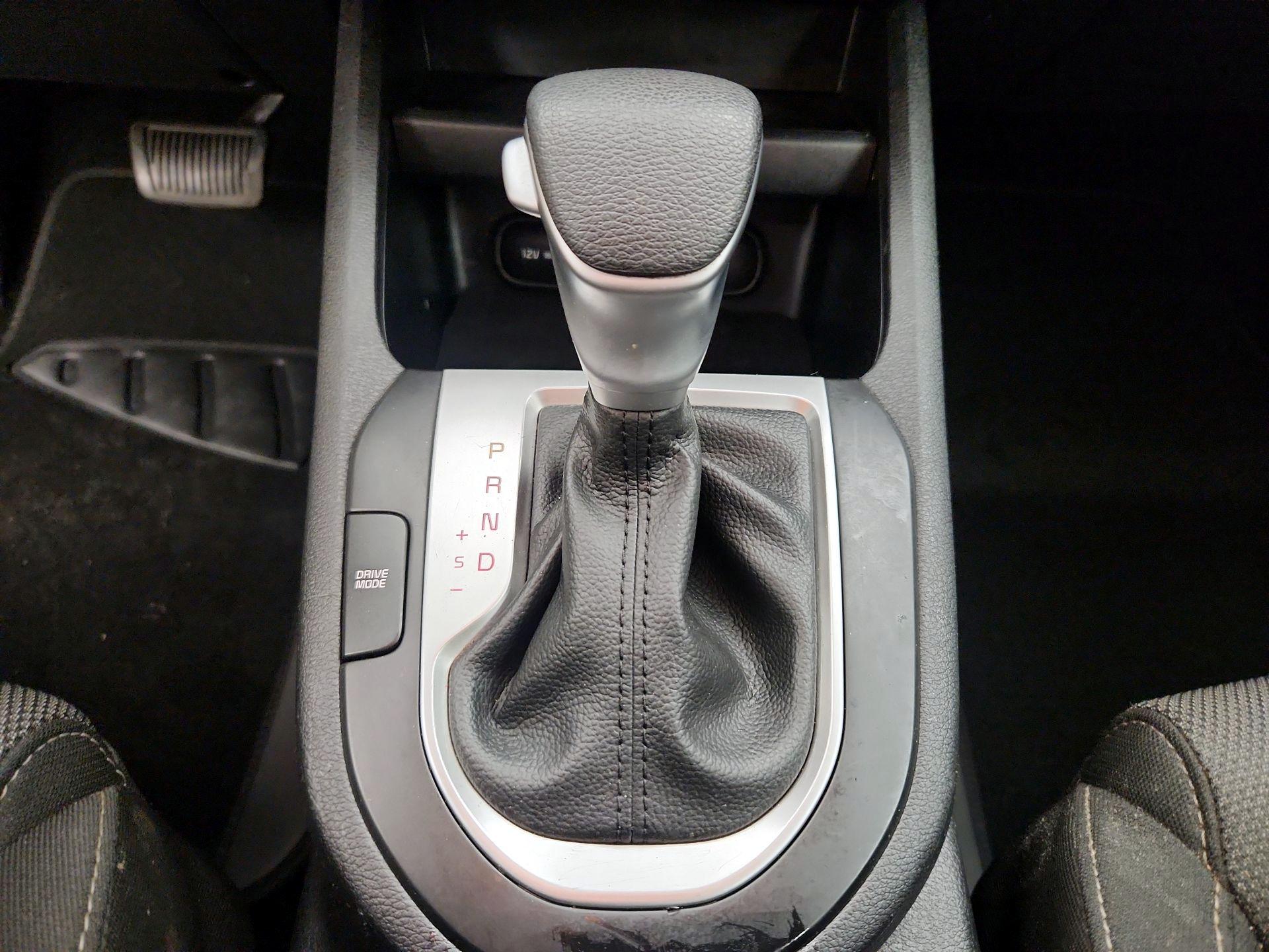 Thumbnail: 2024 Kia Forte - 17