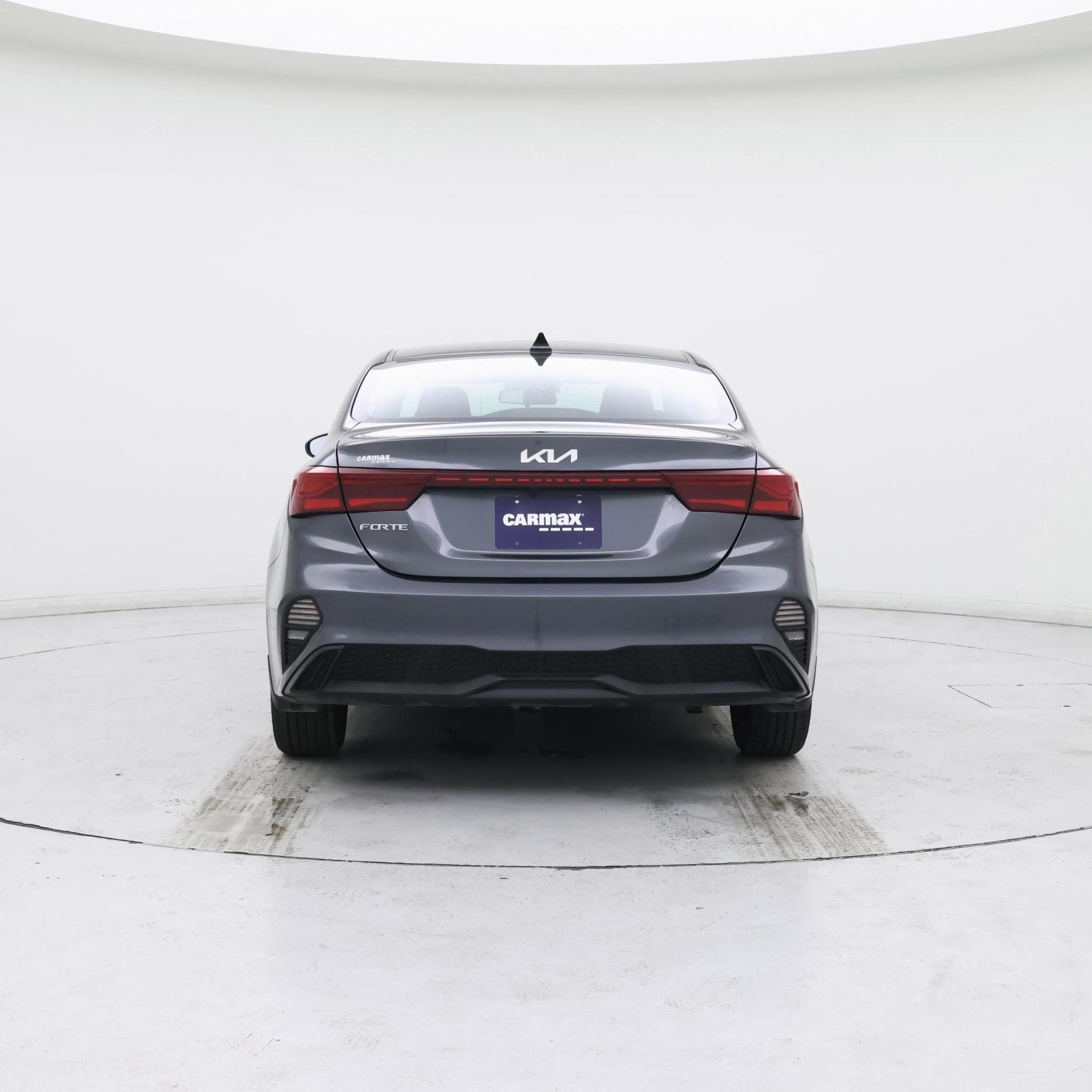 Thumbnail: 2024 Kia Forte - 6