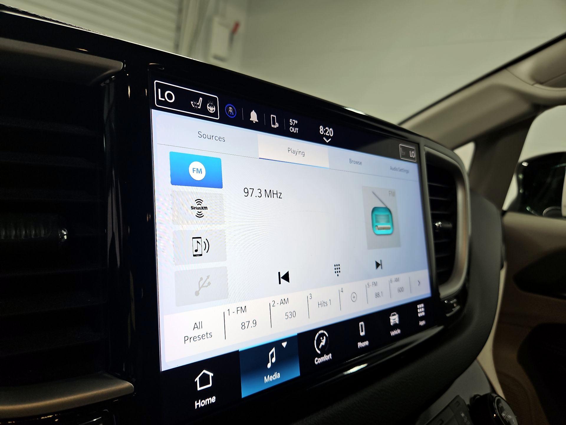 Thumbnail: 2024 Chrysler Pacifica - 15