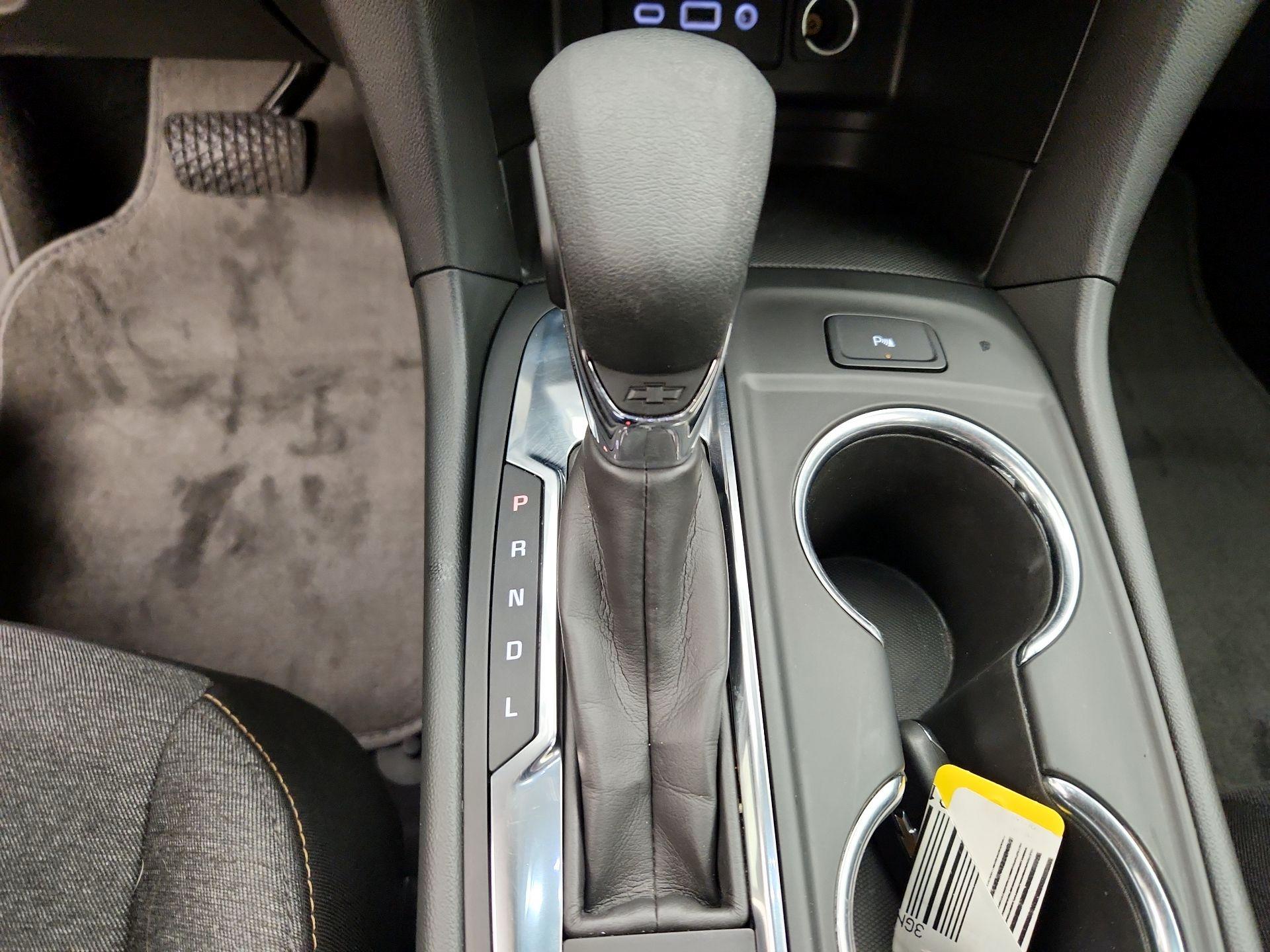 Thumbnail: 2023 Chevrolet Equinox - 17