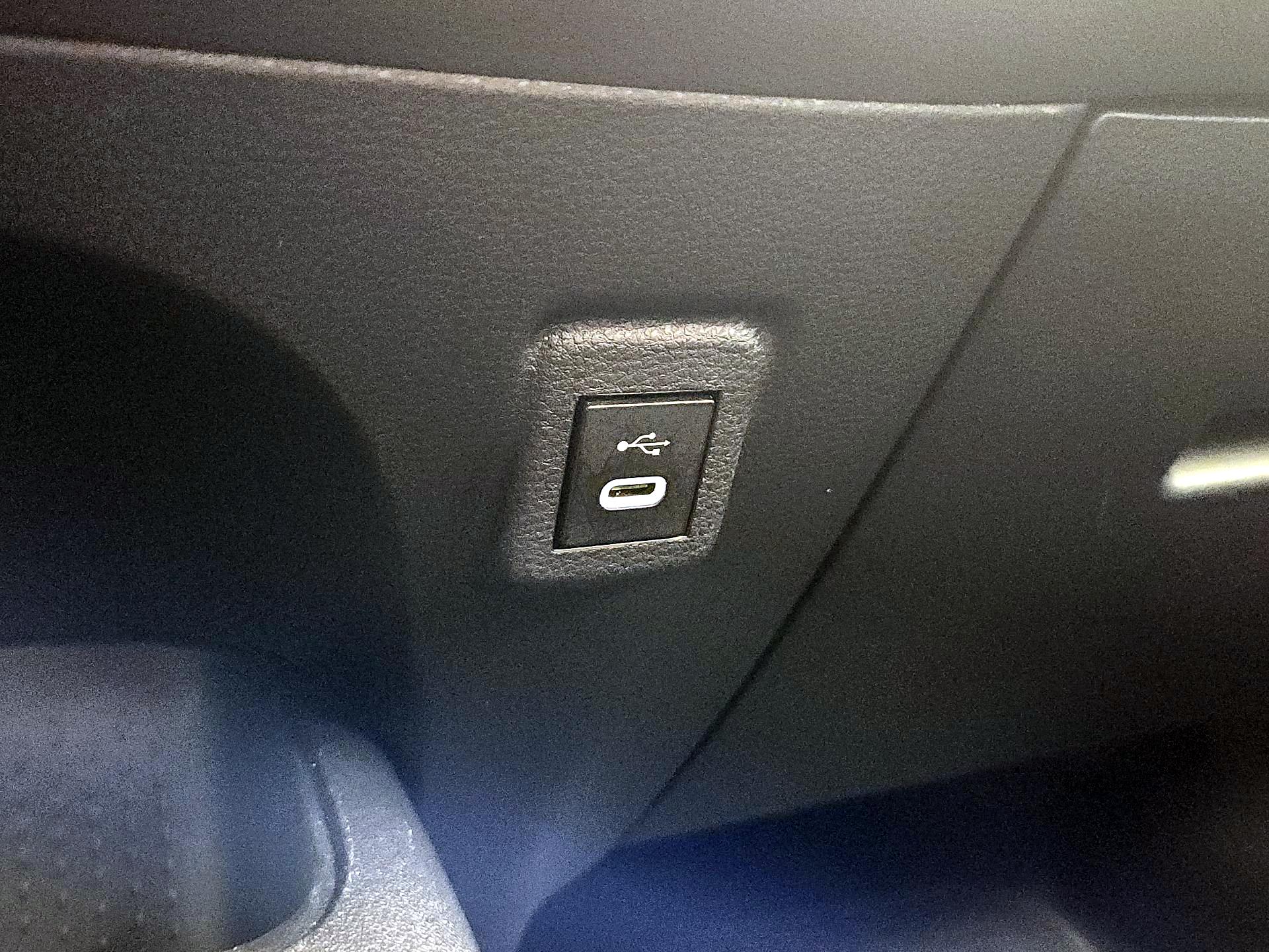 Thumbnail: 2024 Toyota Corolla - 18