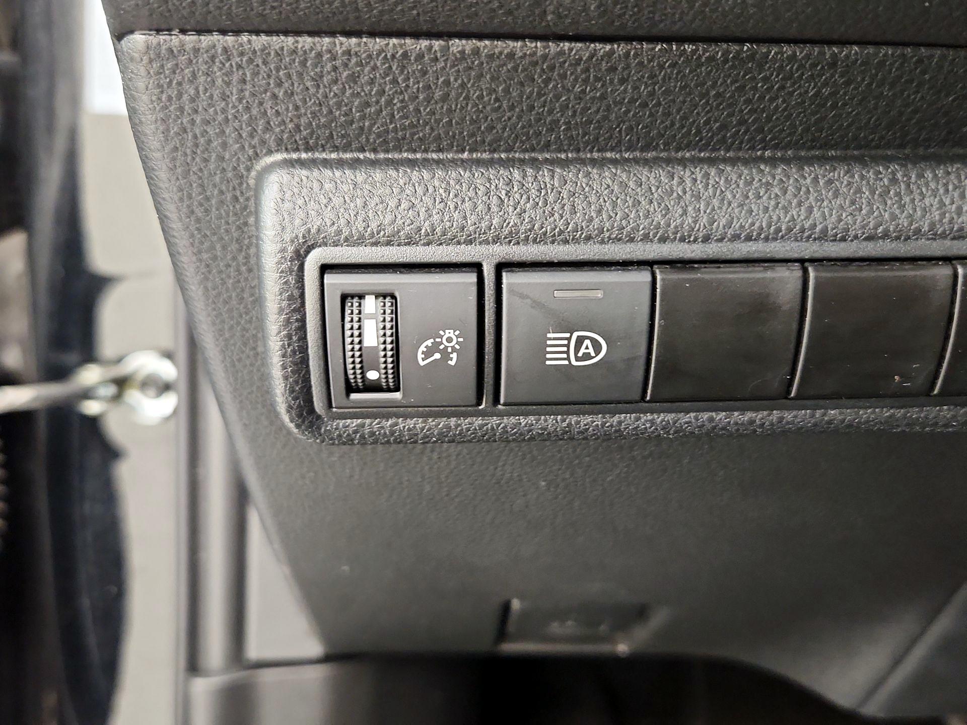 Thumbnail: 2024 Toyota Corolla - 13