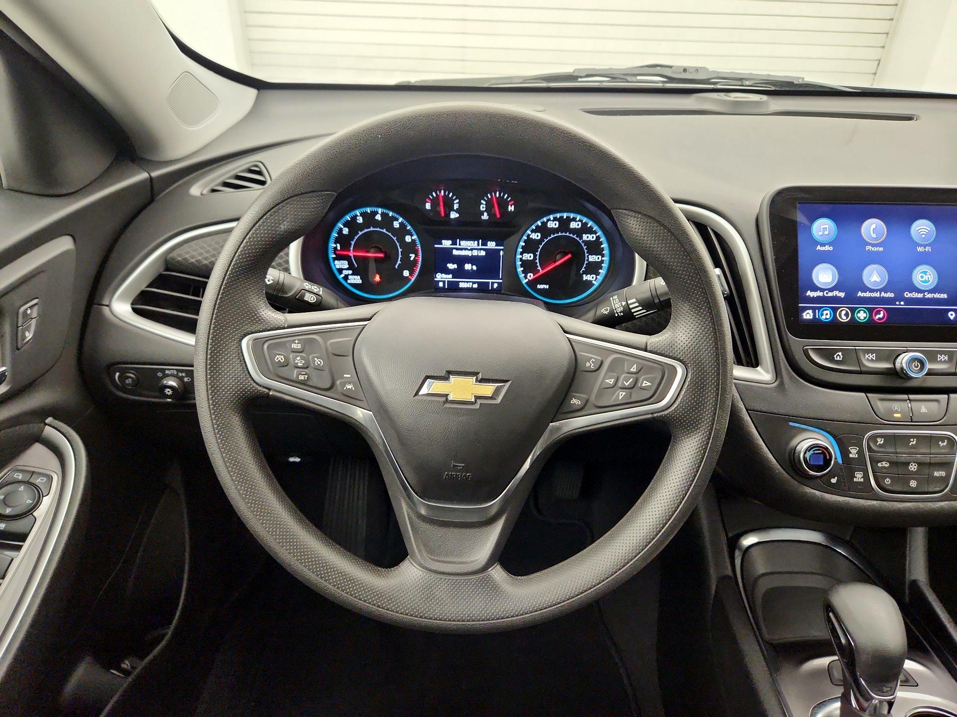 Thumbnail: 2023 Chevrolet Malibu - 10