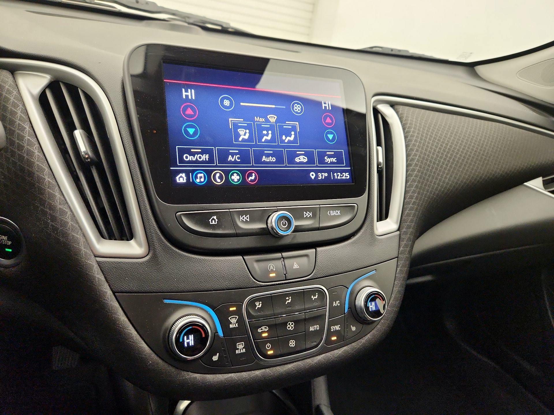 Thumbnail: 2023 Chevrolet Malibu - 16