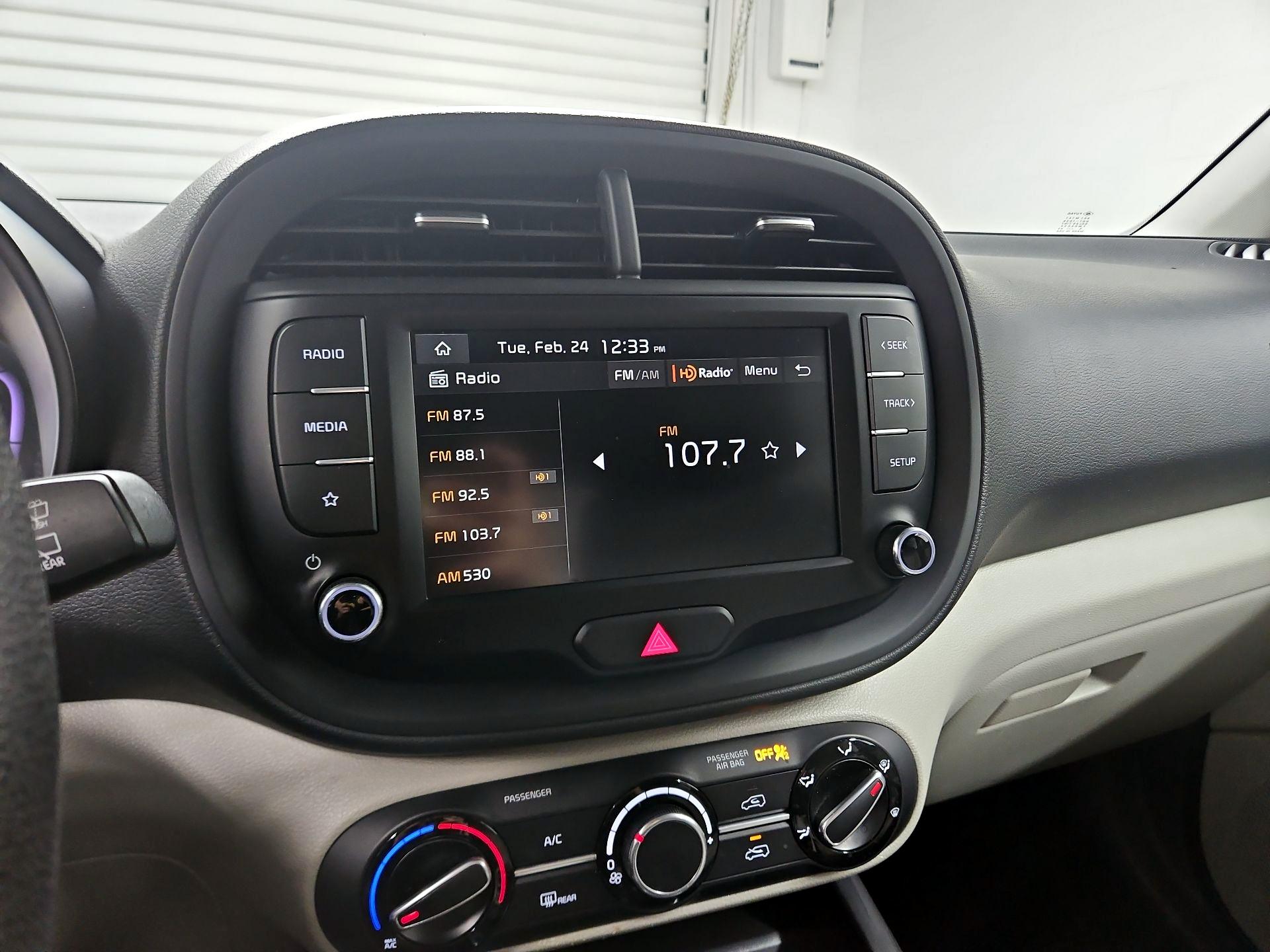 Thumbnail: 2023 Kia Soul - 15