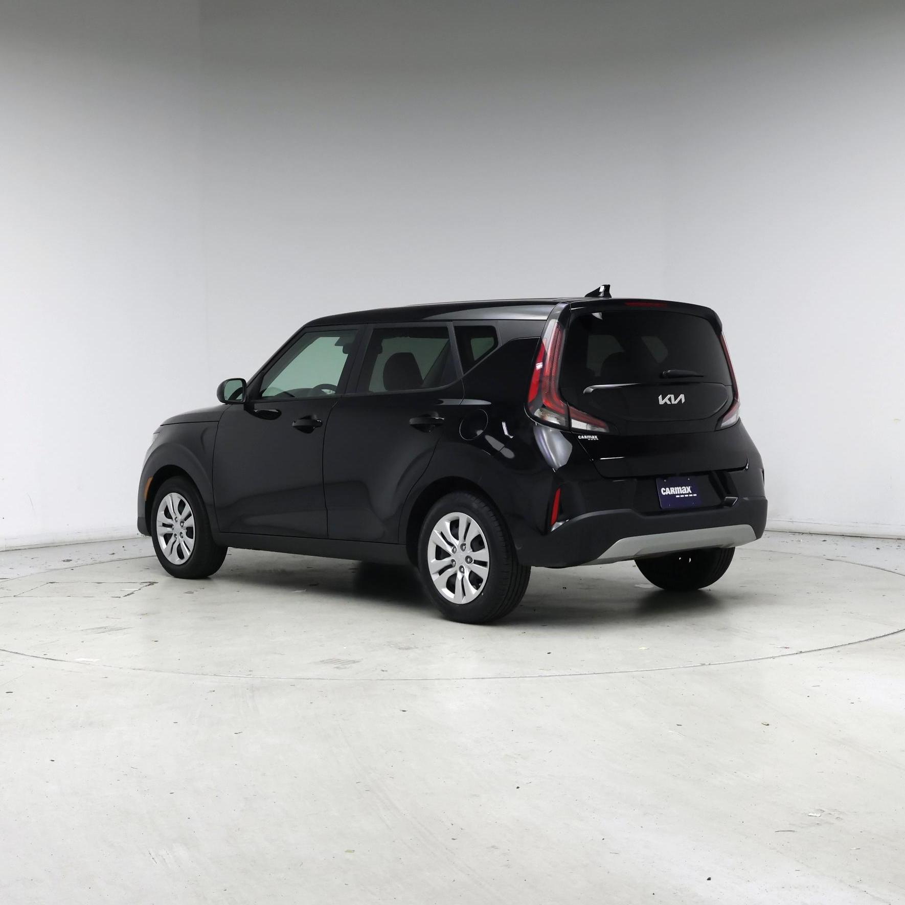 Thumbnail: 2023 Kia Soul - 2