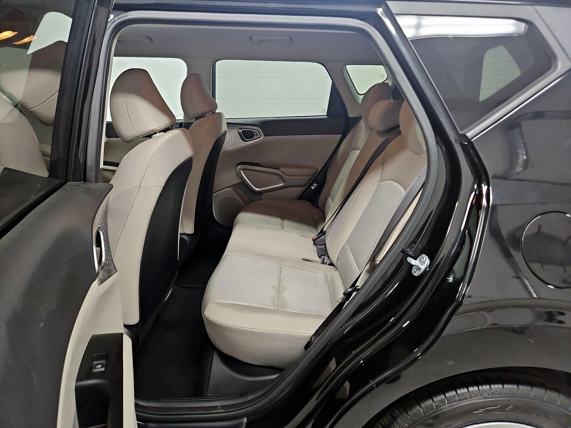 Thumbnail: 2023 Kia Soul - 19