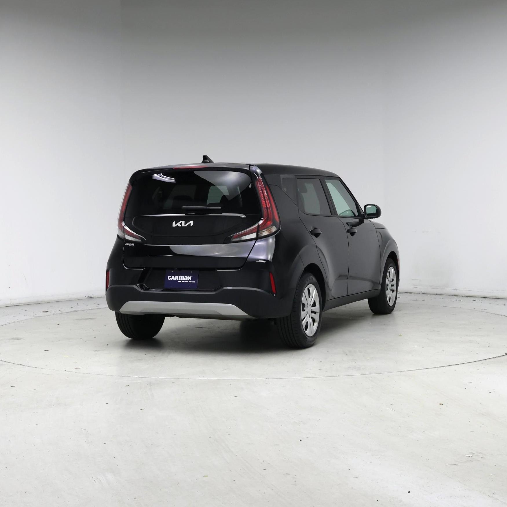 Thumbnail: 2023 Kia Soul - 8