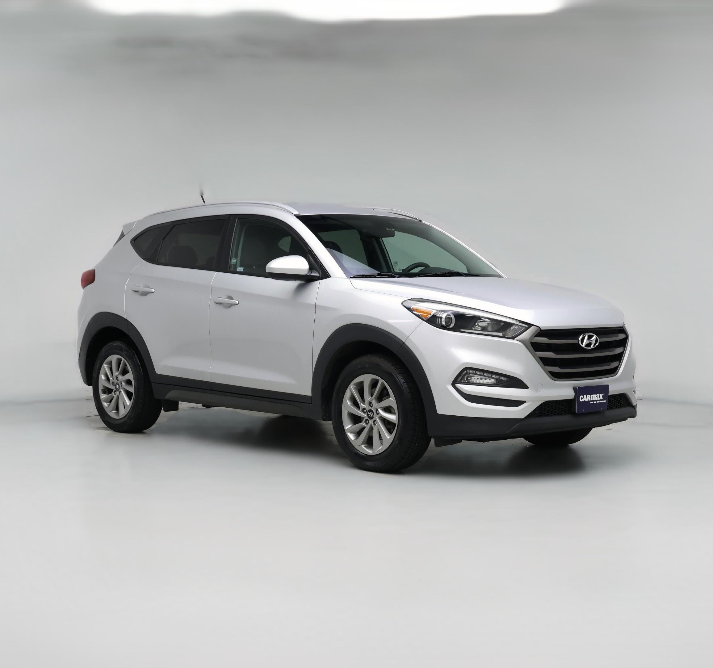 Thumbnail: 2016 Hyundai Tucson - 1