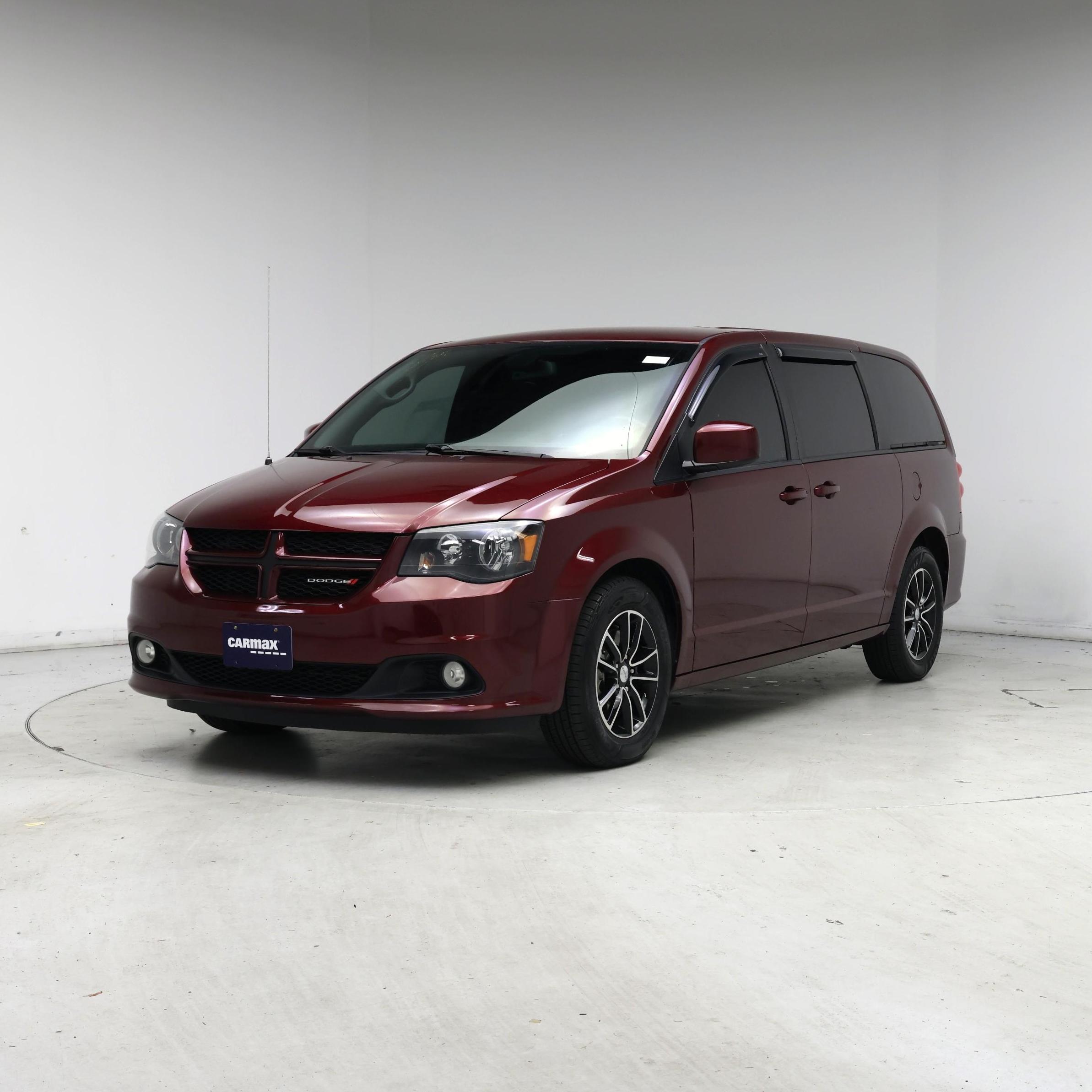 Thumbnail: 2019 Dodge Grand Caravan - 4