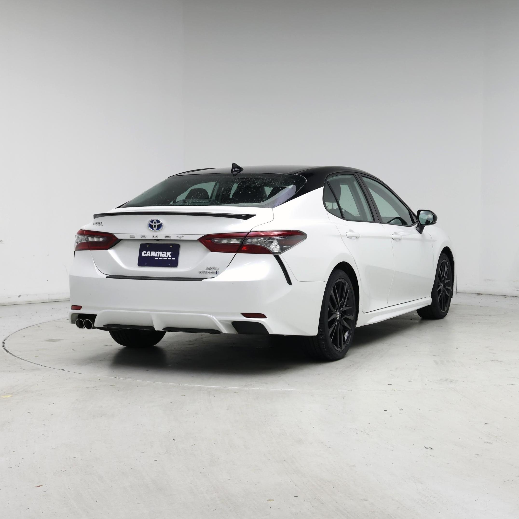 Thumbnail: 2022 Toyota Camry - 8