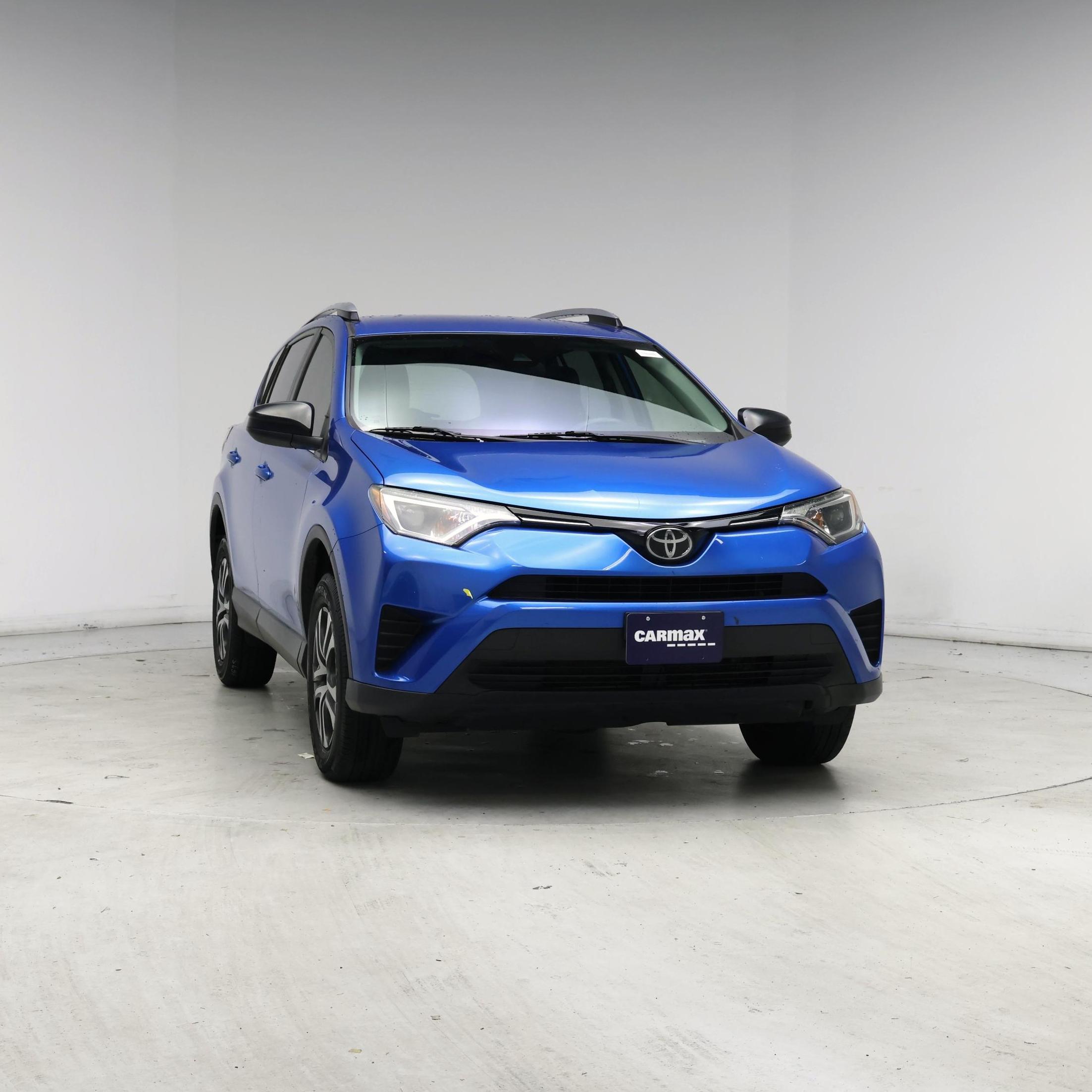 Thumbnail: 2018 Toyota RAV4 - 5