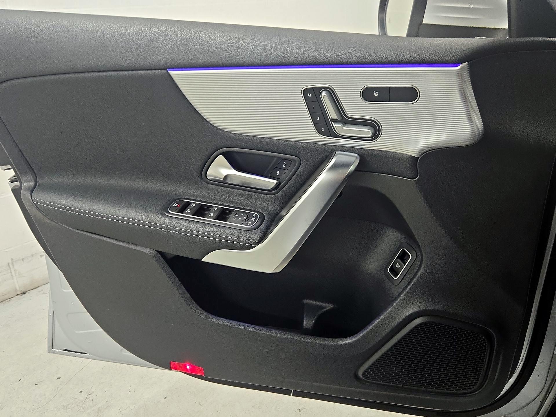 Thumbnail: 2021 Mercedes-Benz A-Class - 12