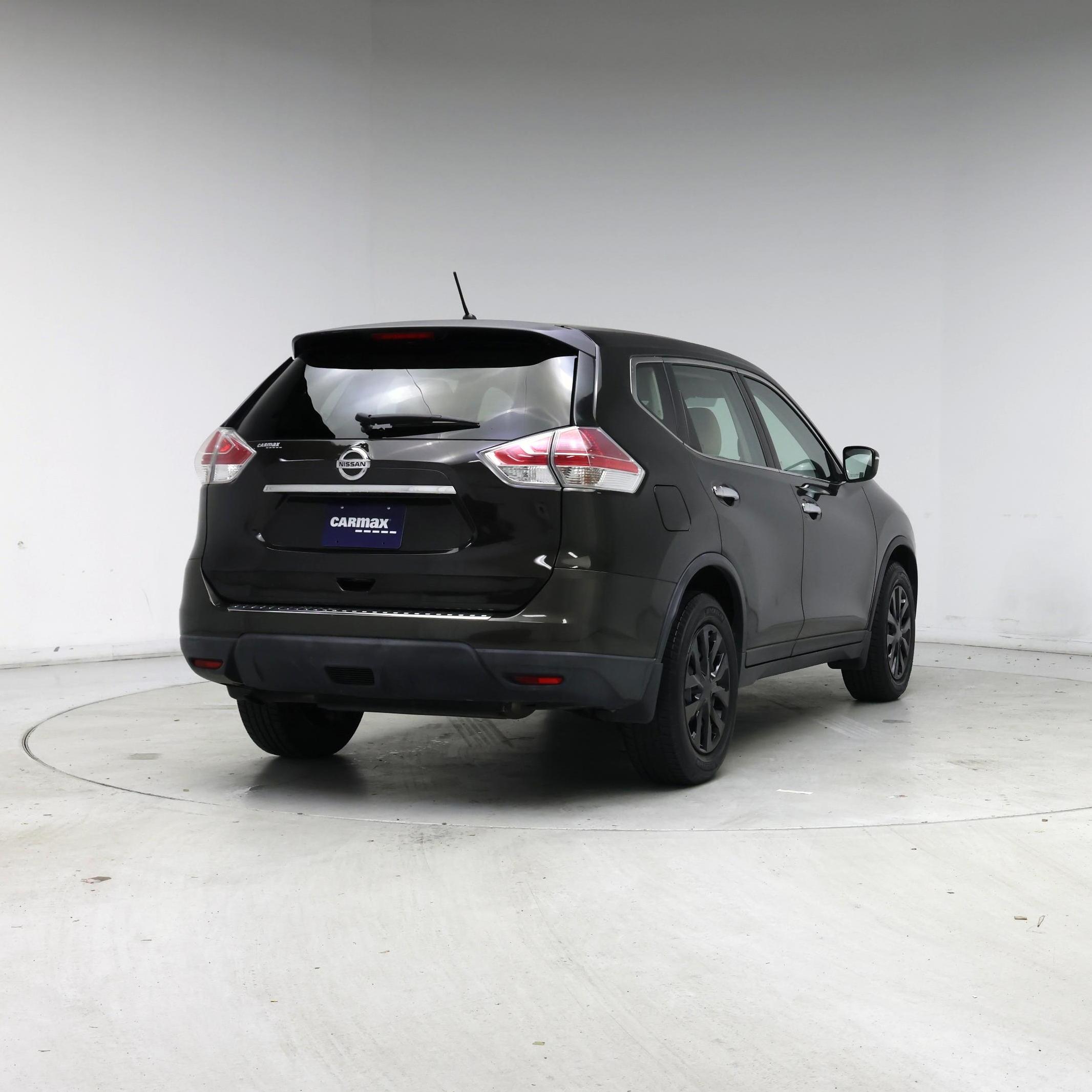 Thumbnail: 2015 Nissan Rogue - 8