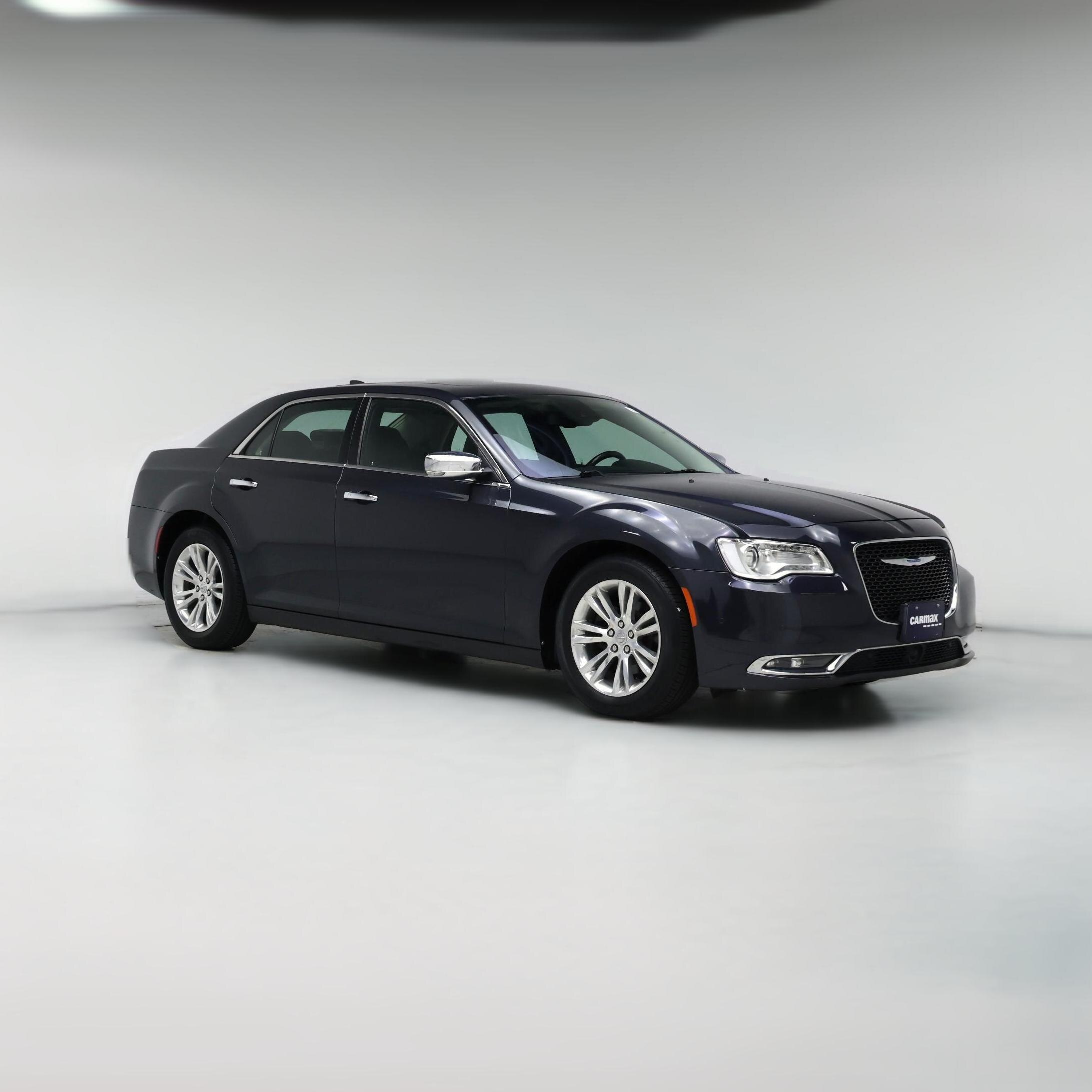 Thumbnail: 2017 Chrysler 300 - 1