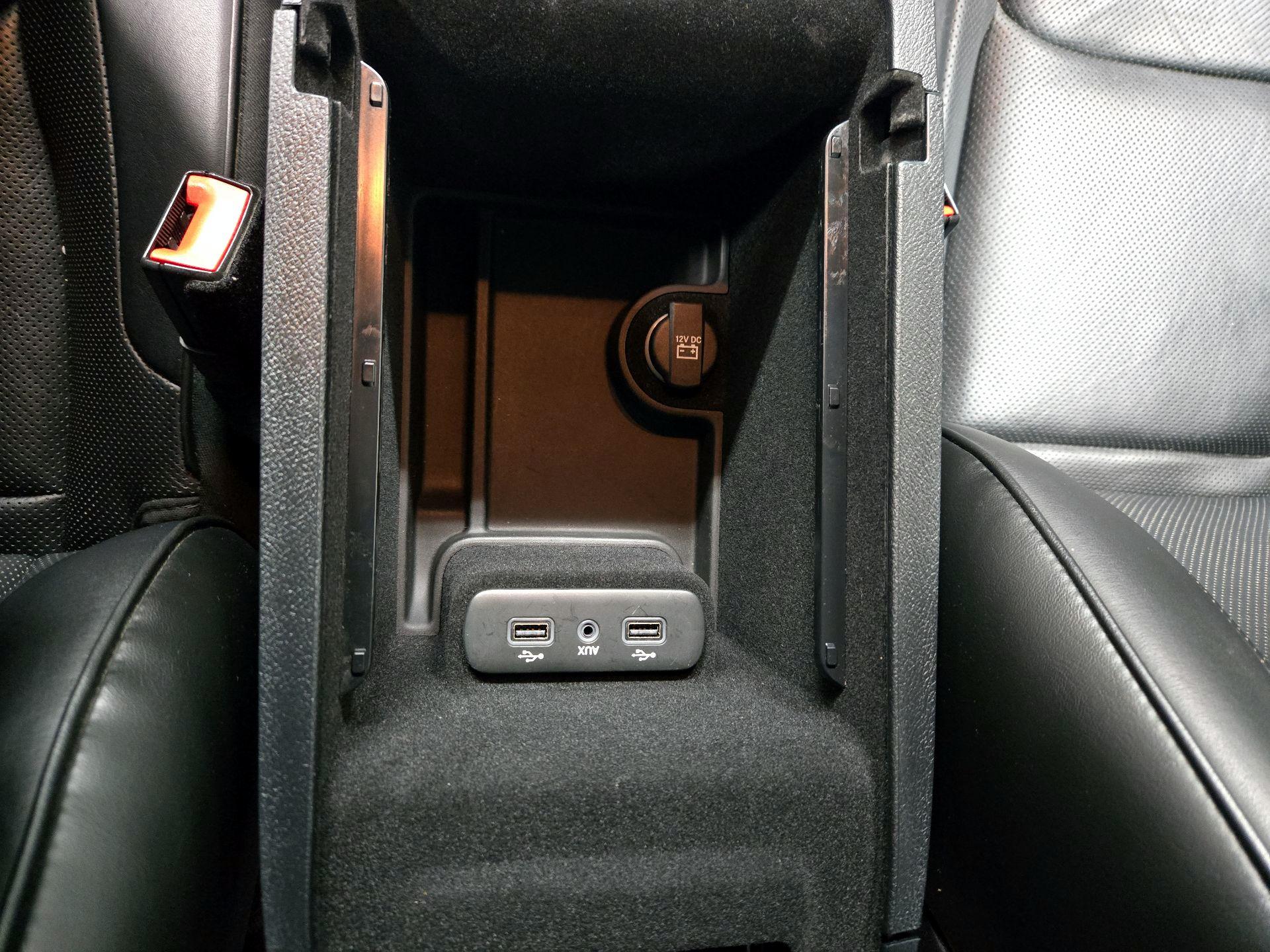 Thumbnail: 2017 Chrysler 300 - 19