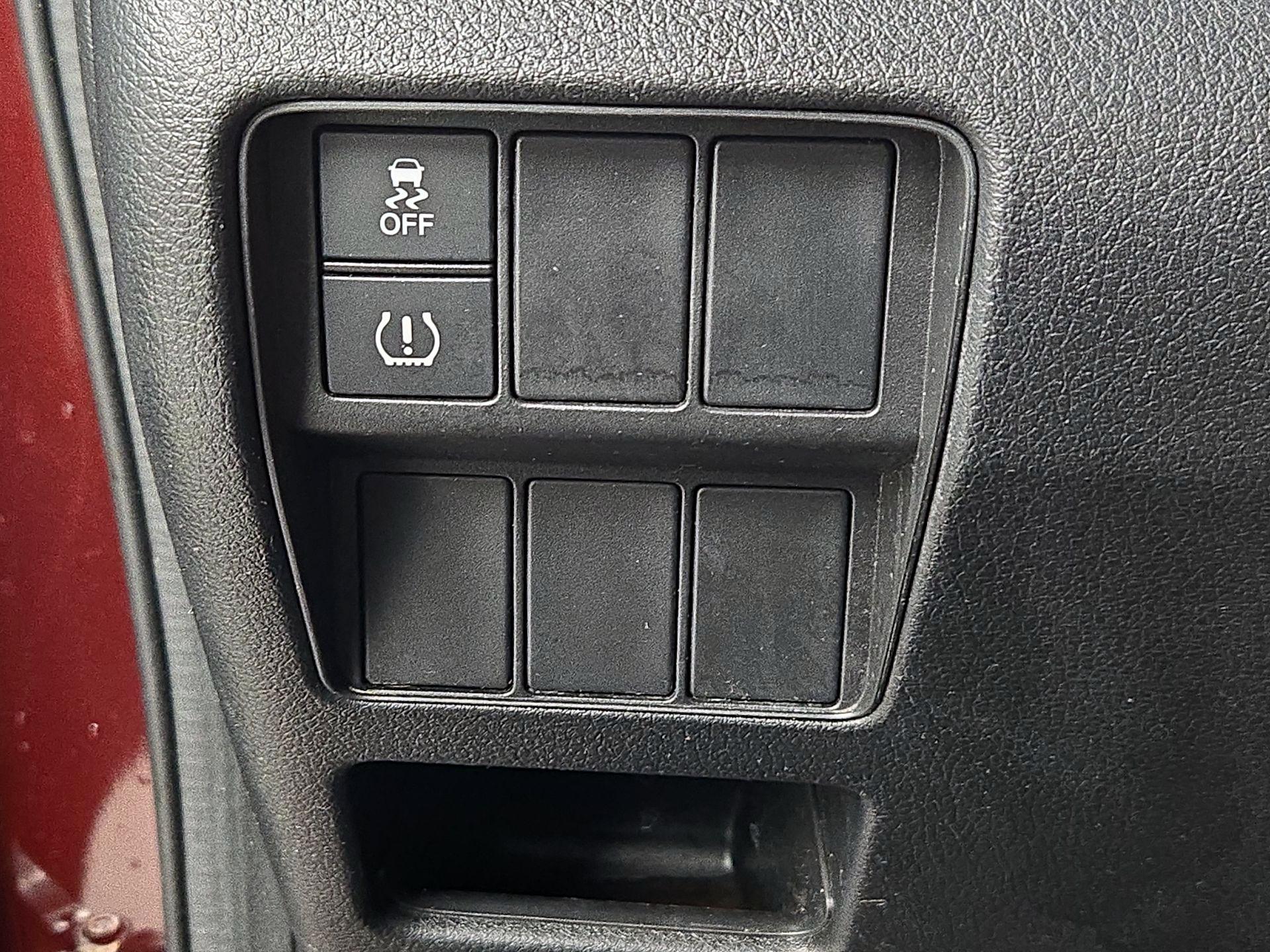 Thumbnail: 2019 Honda CR-V - 13