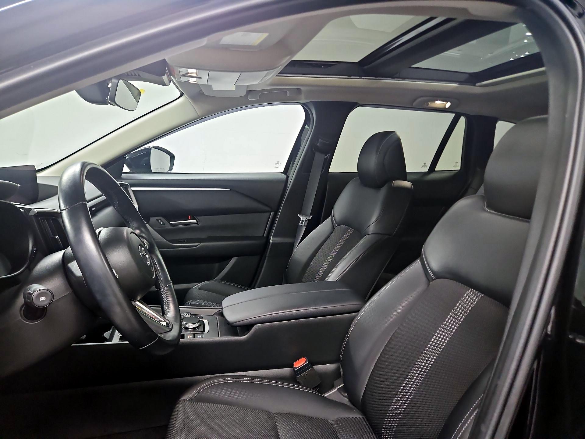 Thumbnail: 2023 Mazda CX-50 - 19