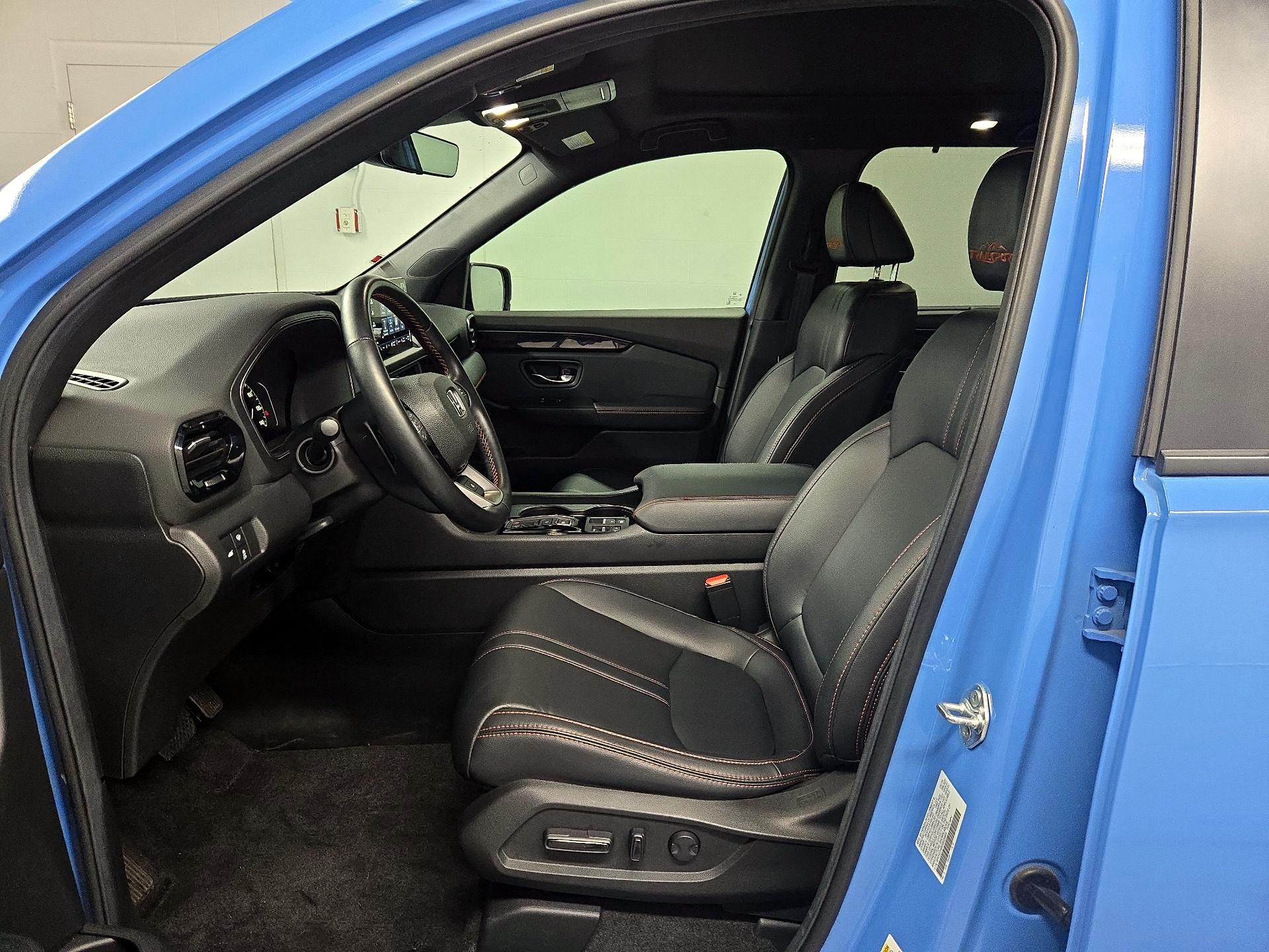 Thumbnail: 2025 Honda Pilot - 11