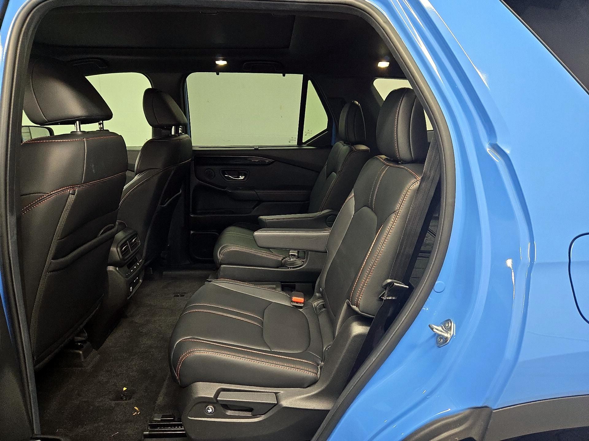 Thumbnail: 2025 Honda Pilot - 19