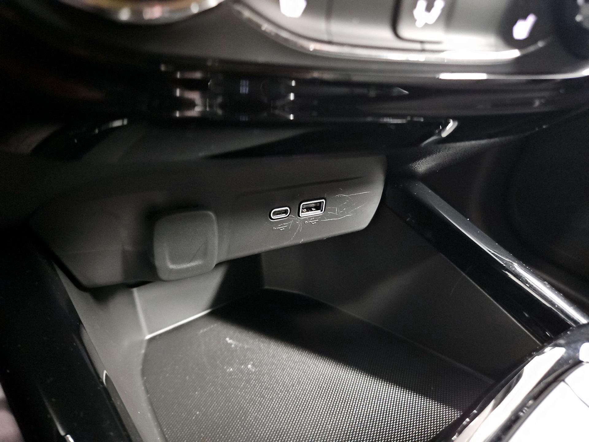 Thumbnail: 2025 Chevrolet Trax - 18