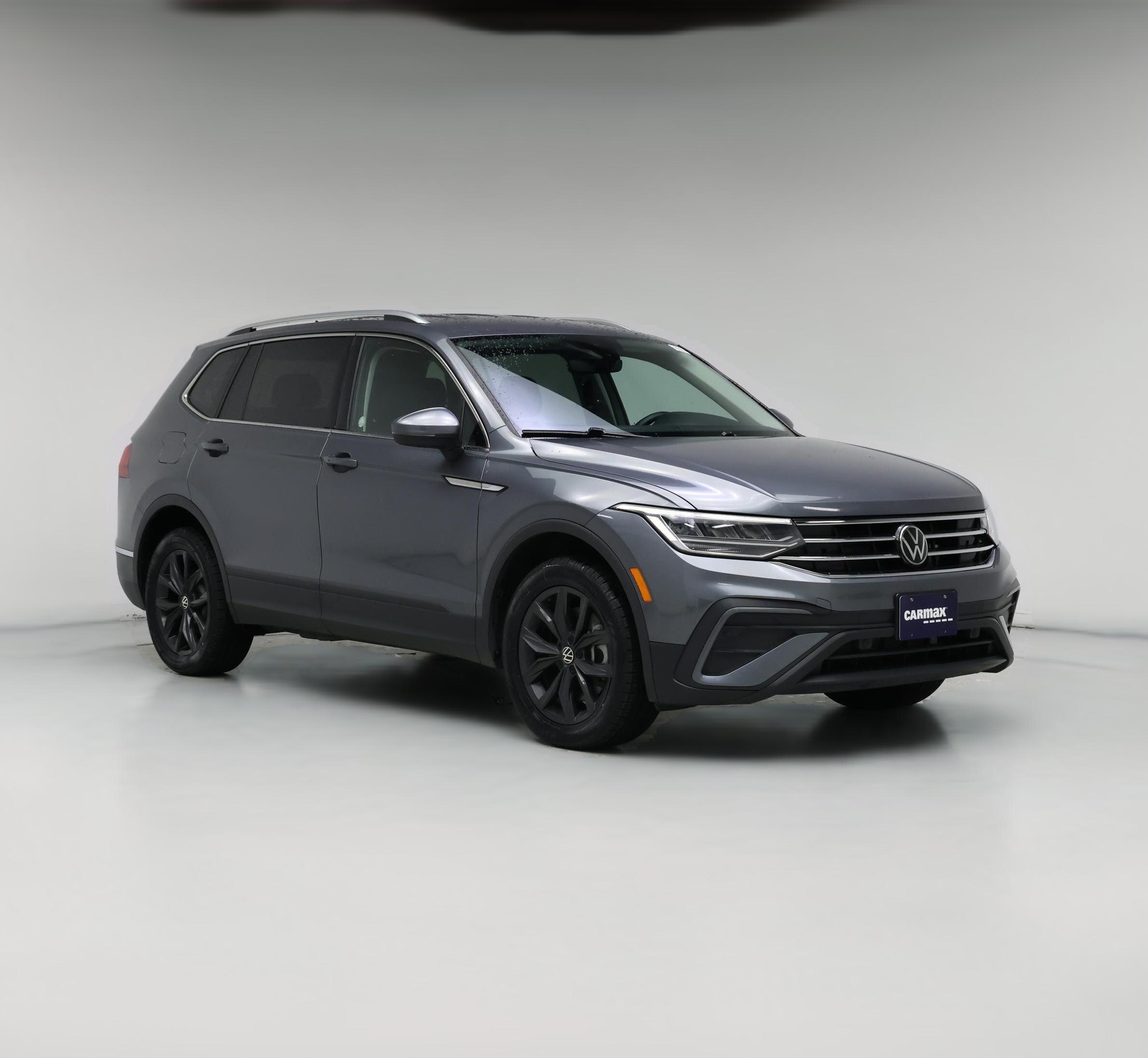 Thumbnail: 2024 Volkswagen Tiguan - 1