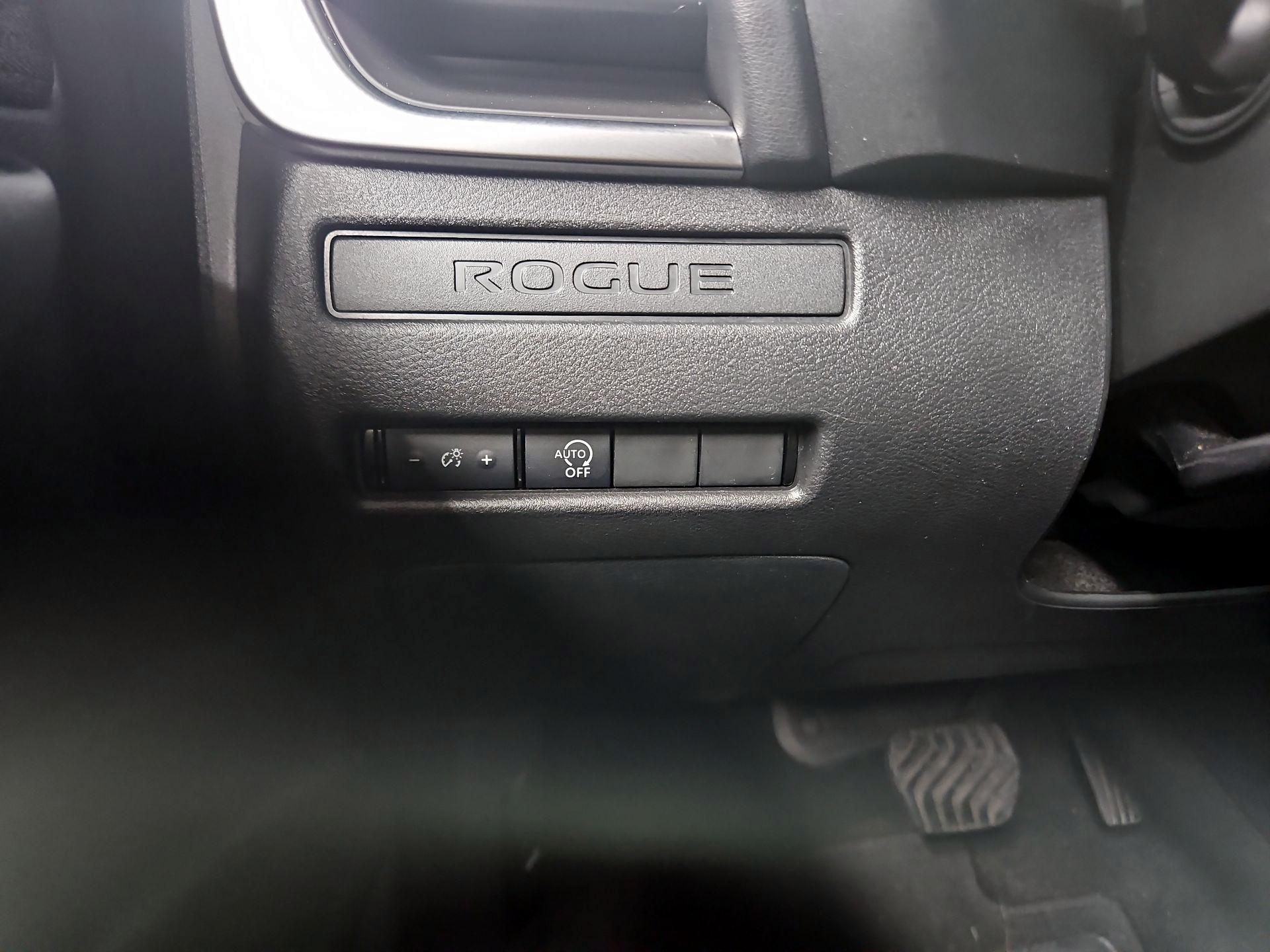 Thumbnail: 2023 Nissan Rogue - 13