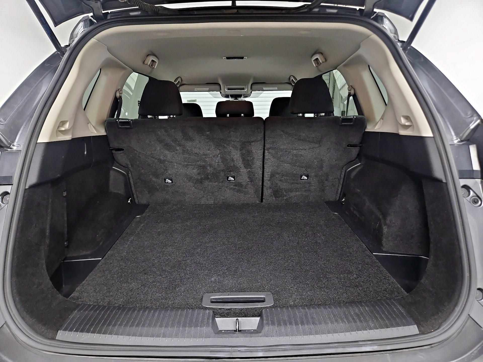 Thumbnail: 2023 Nissan Rogue - 20