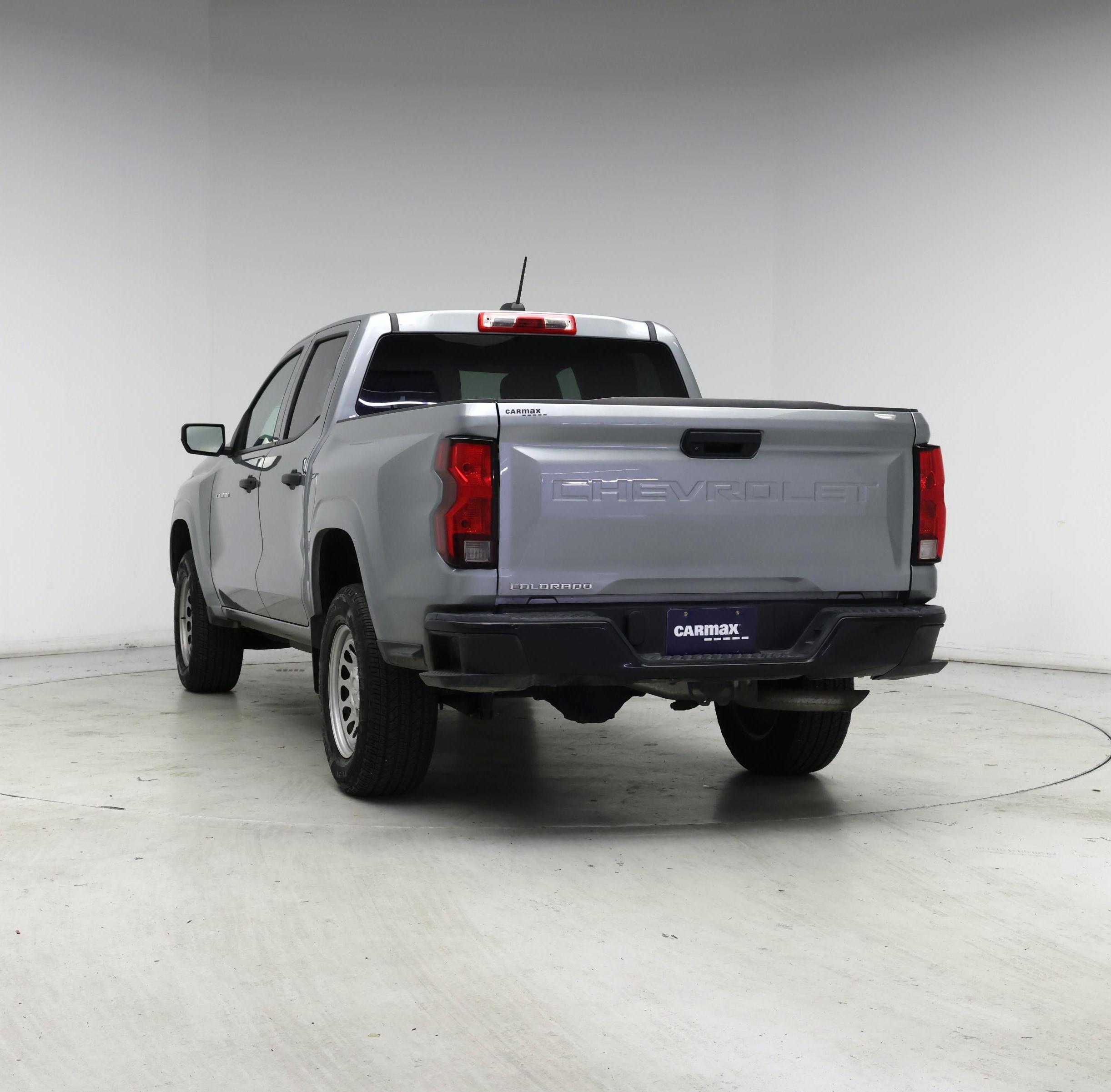 Thumbnail: 2023 Chevrolet Colorado - 6