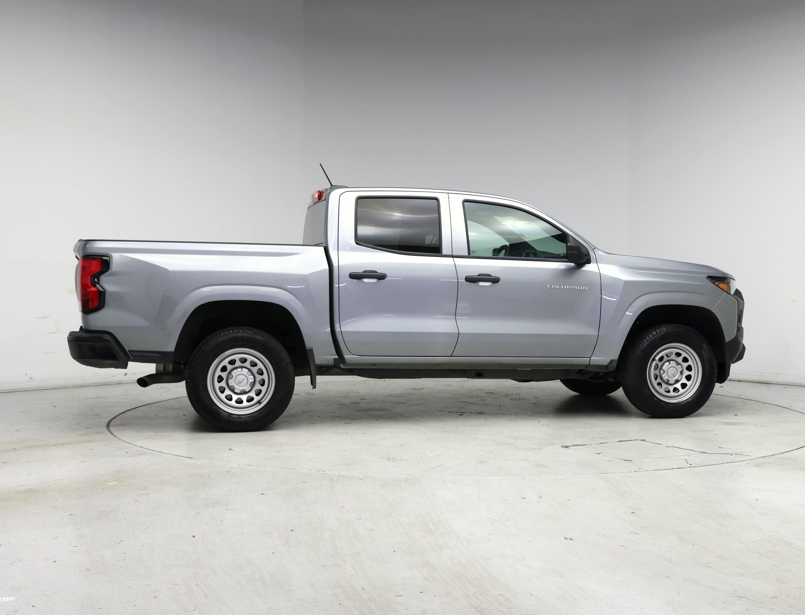 Thumbnail: 2023 Chevrolet Colorado - 7