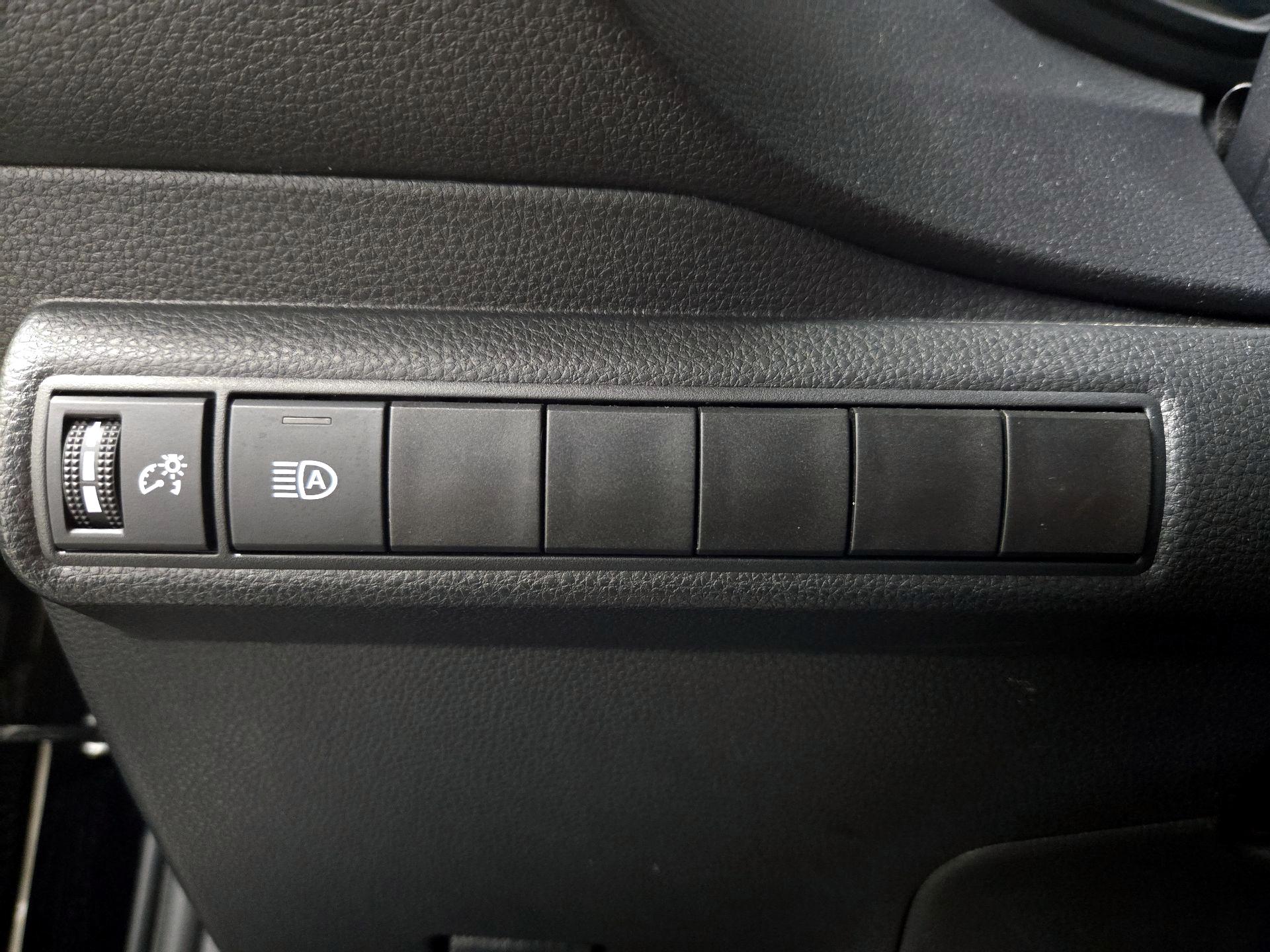 Thumbnail: 2024 Toyota Corolla - 13