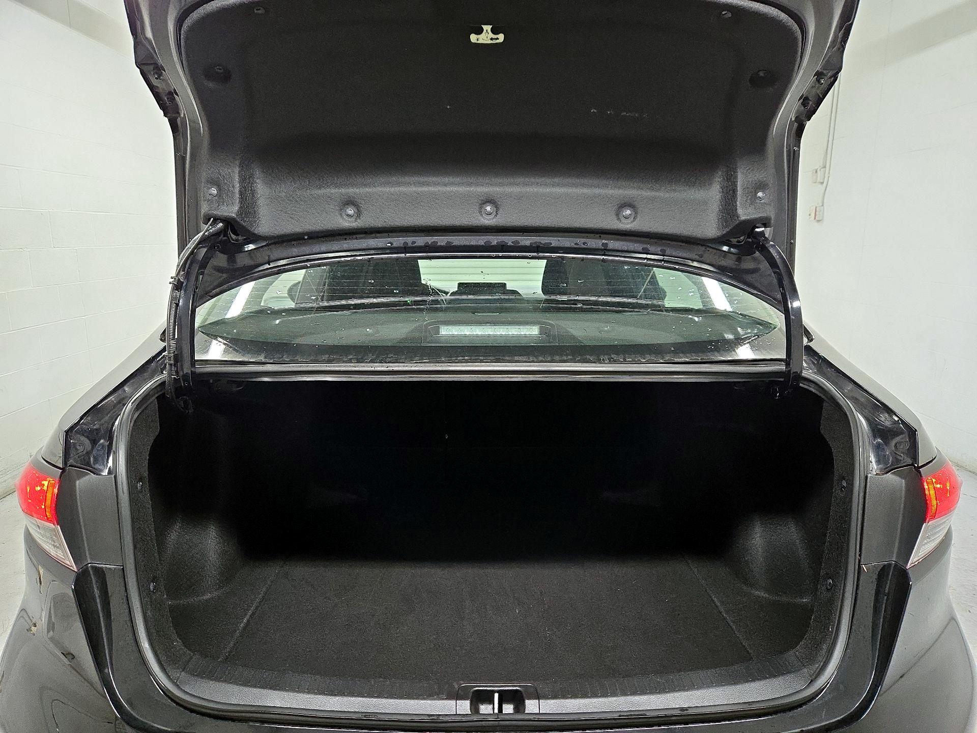 Thumbnail: 2024 Toyota Corolla - 20