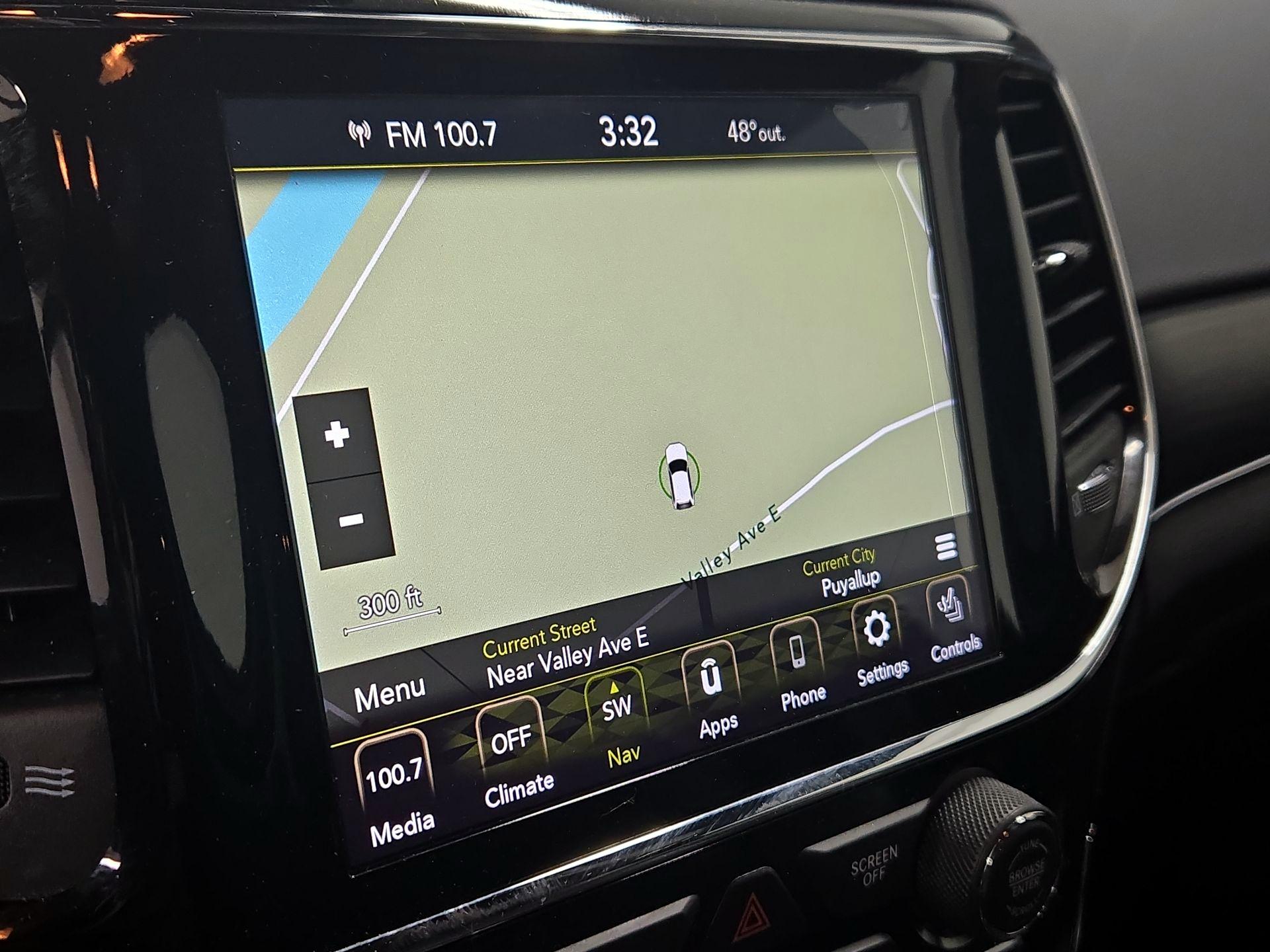 Thumbnail: 2020 Jeep Grand Cherokee - 14