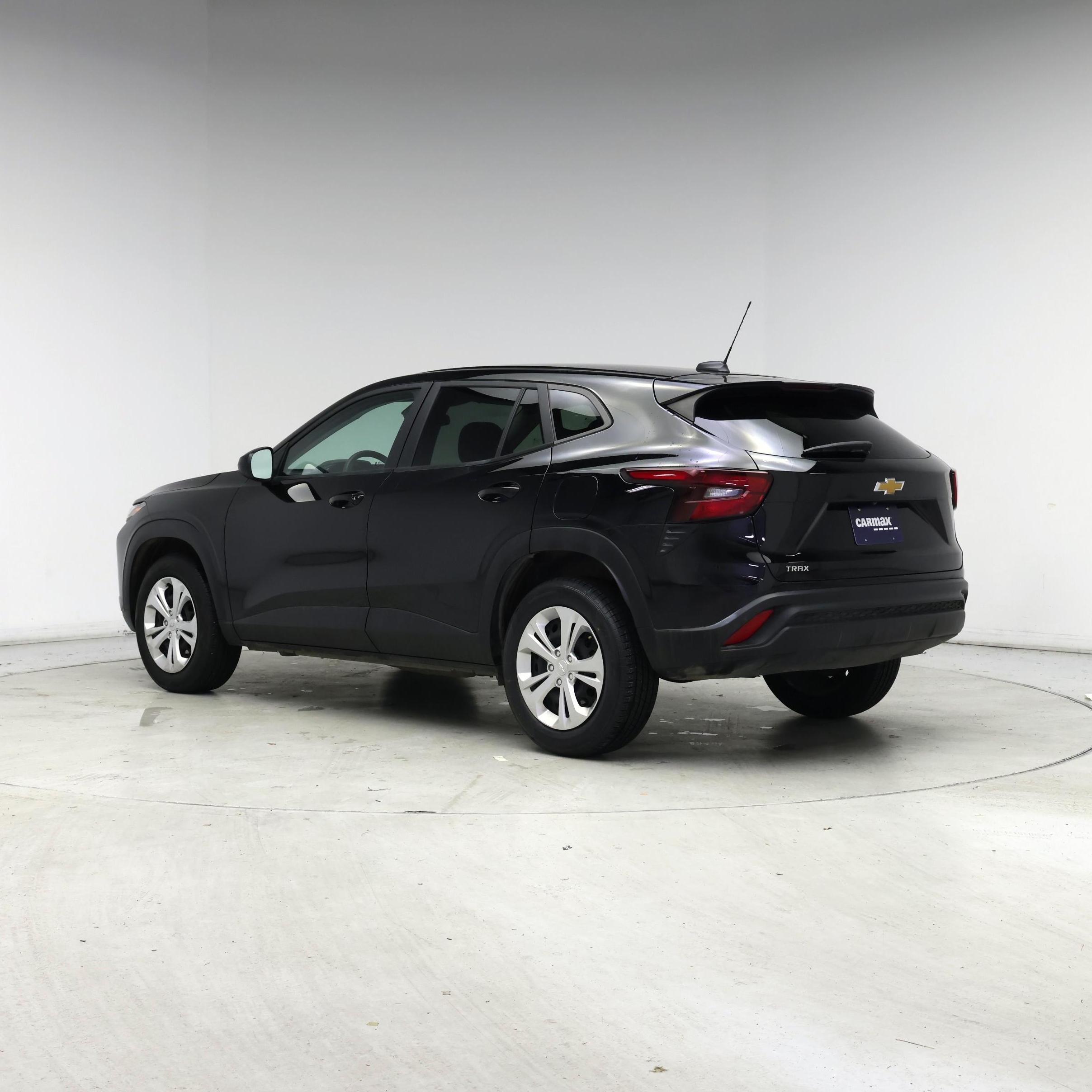 Thumbnail: 2024 Chevrolet Trax - 2