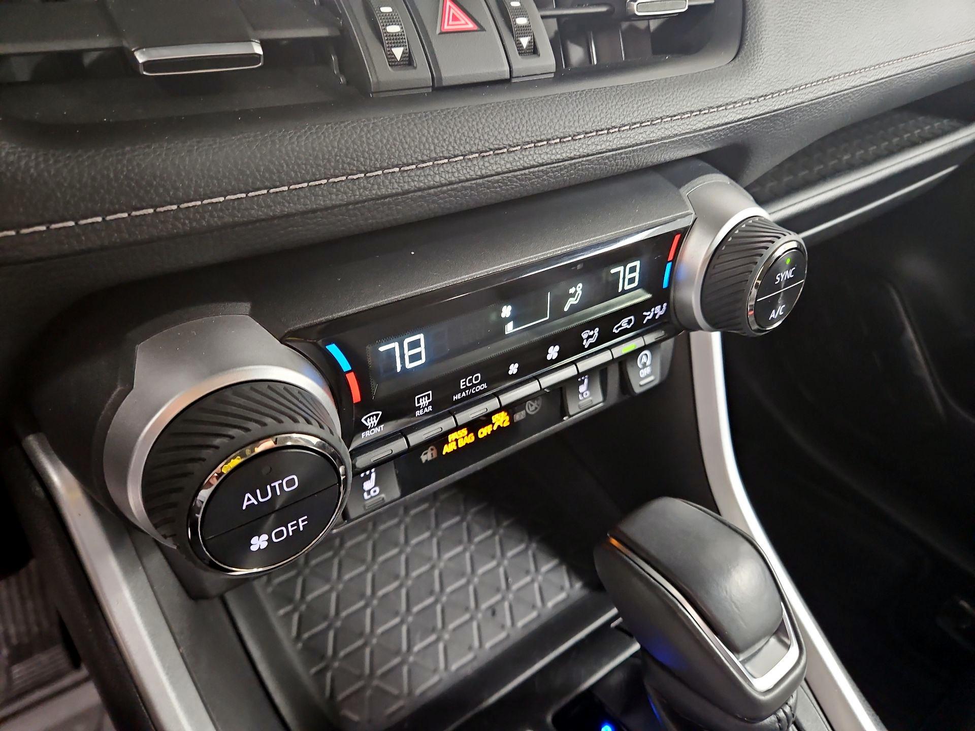 Thumbnail: 2024 Toyota RAV4 - 16