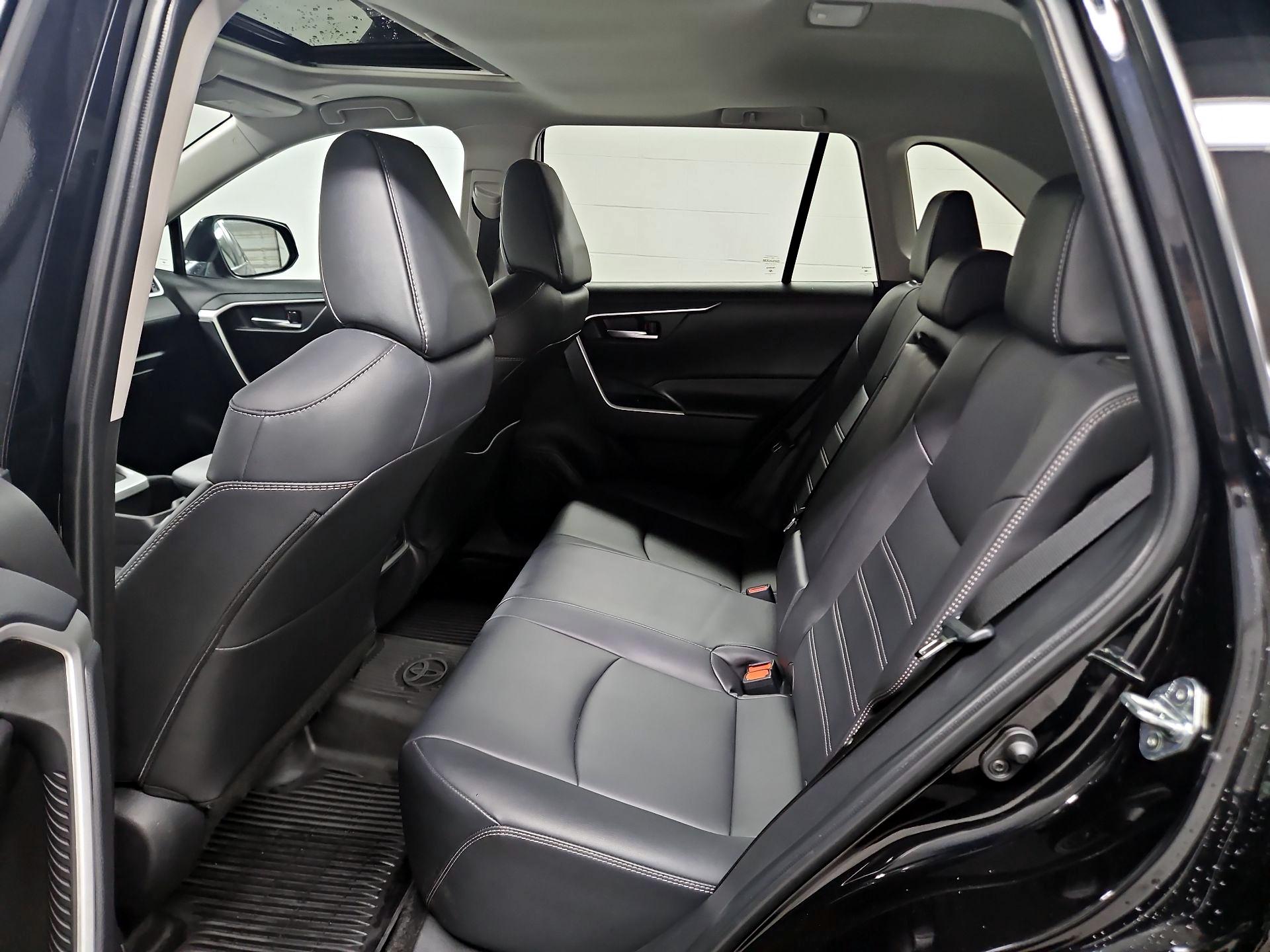 Thumbnail: 2024 Toyota RAV4 - 20