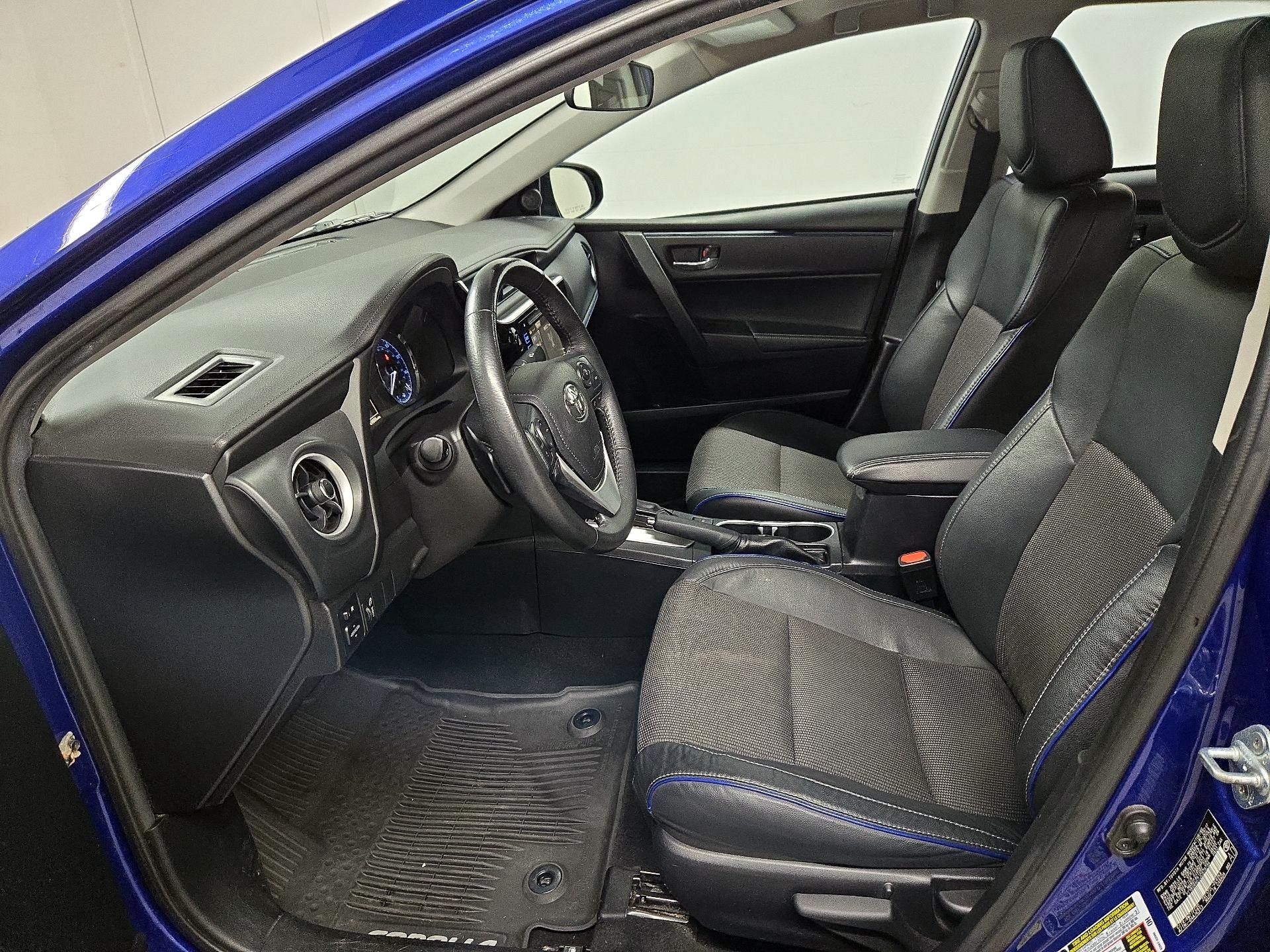 Thumbnail: 2018 Toyota Corolla - 11