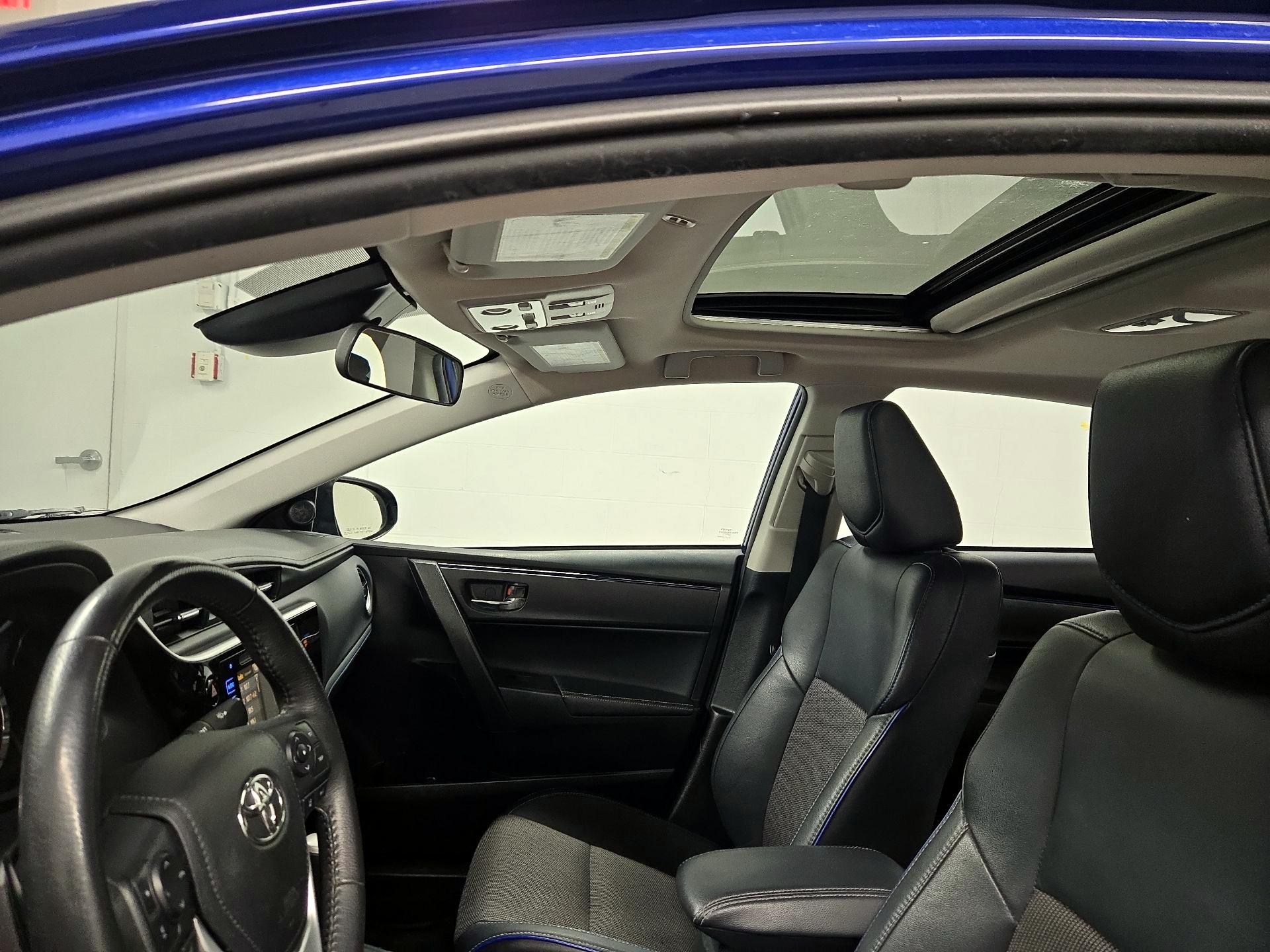 Thumbnail: 2018 Toyota Corolla - 19