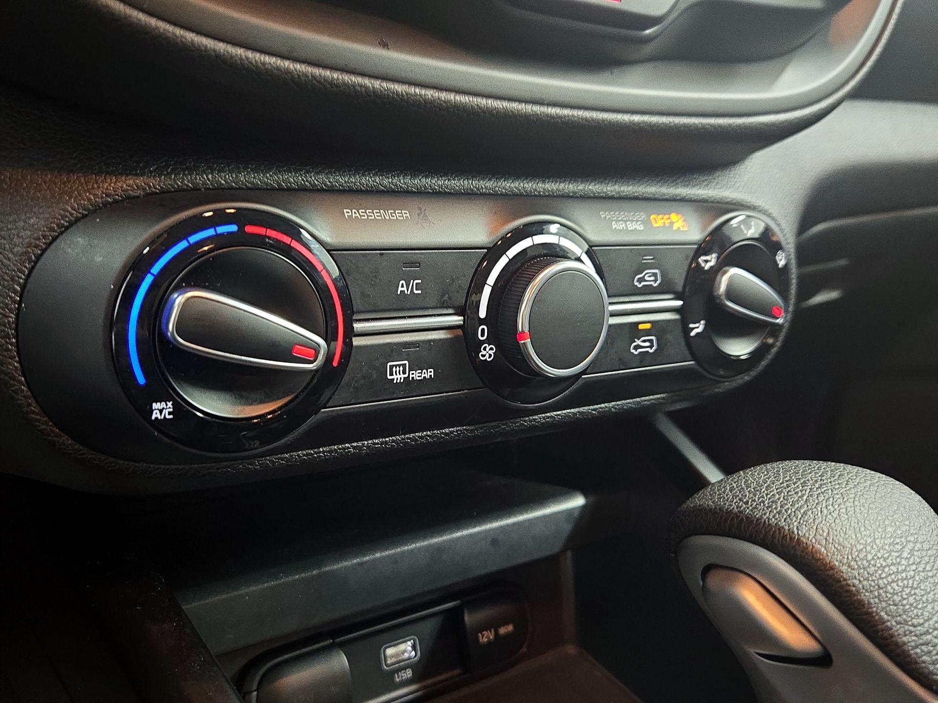 Thumbnail: 2024 Kia Soul - 16