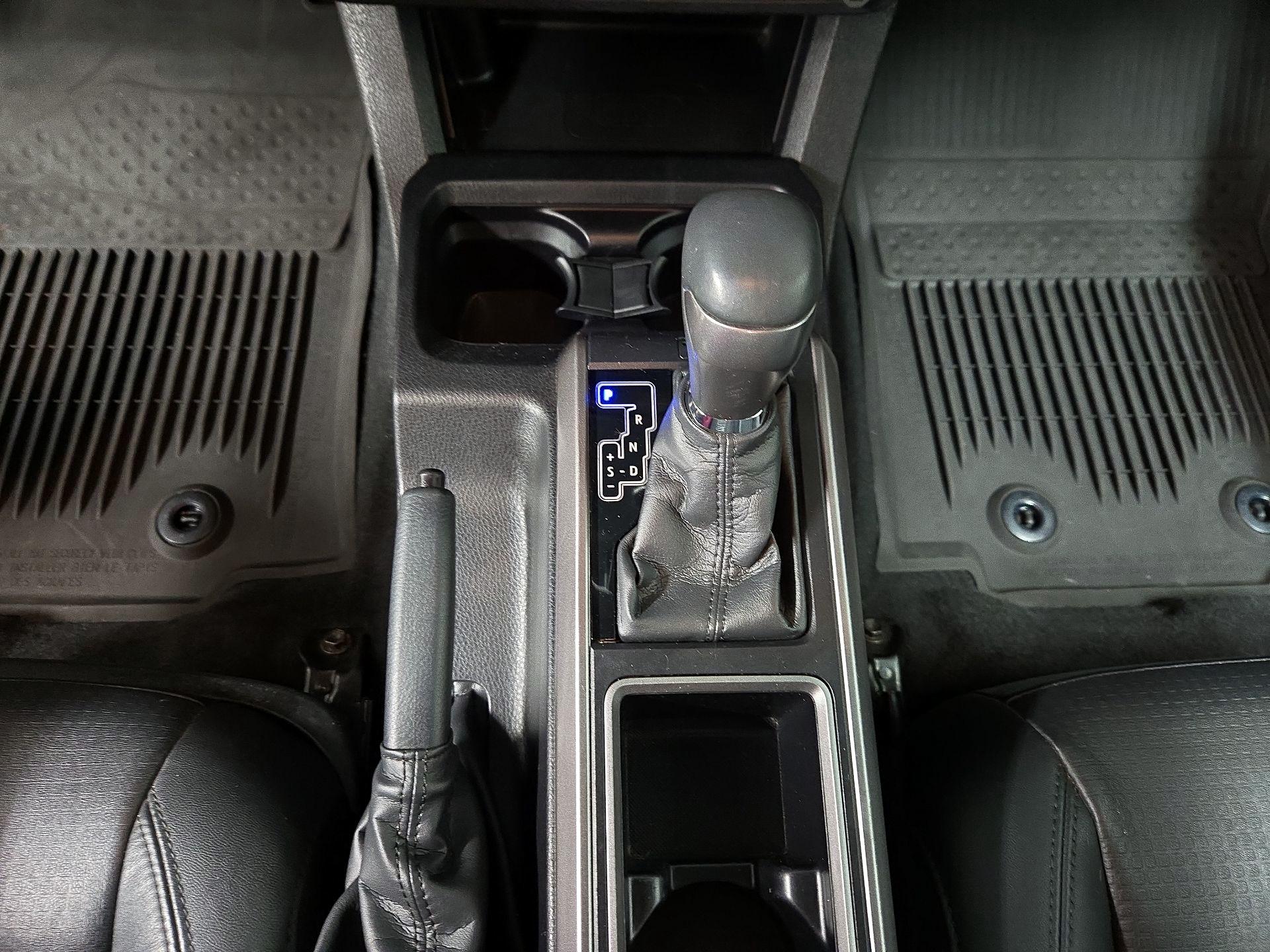 Thumbnail: 2023 Toyota Tacoma - 18