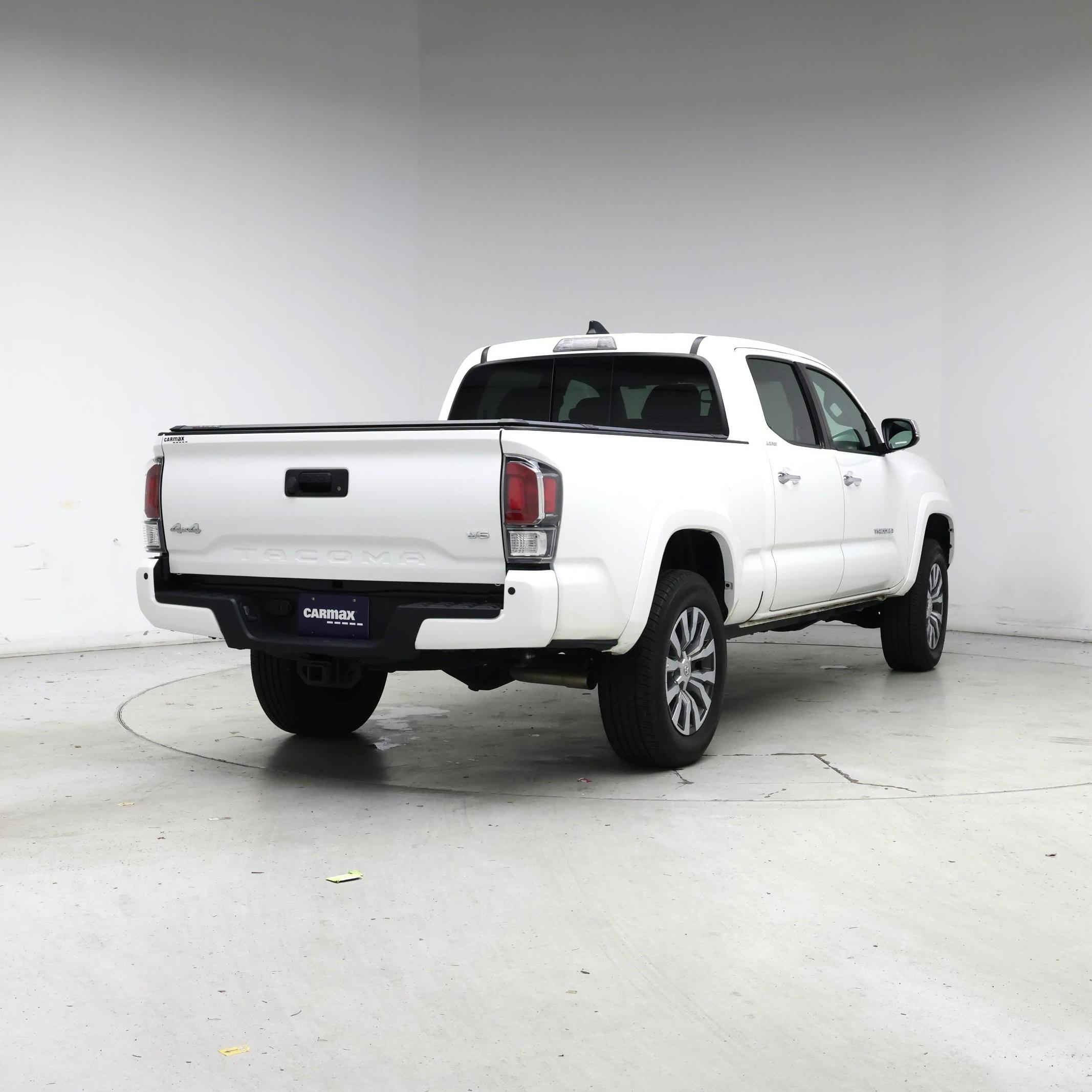 Thumbnail: 2023 Toyota Tacoma - 8