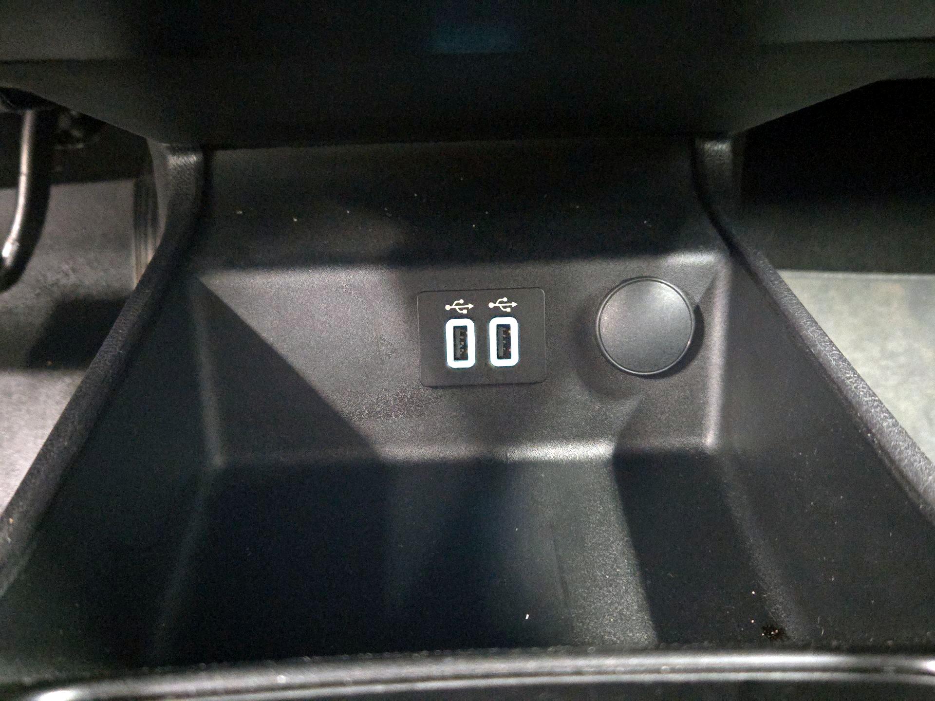 Thumbnail: 2020 Ford Fusion - 19