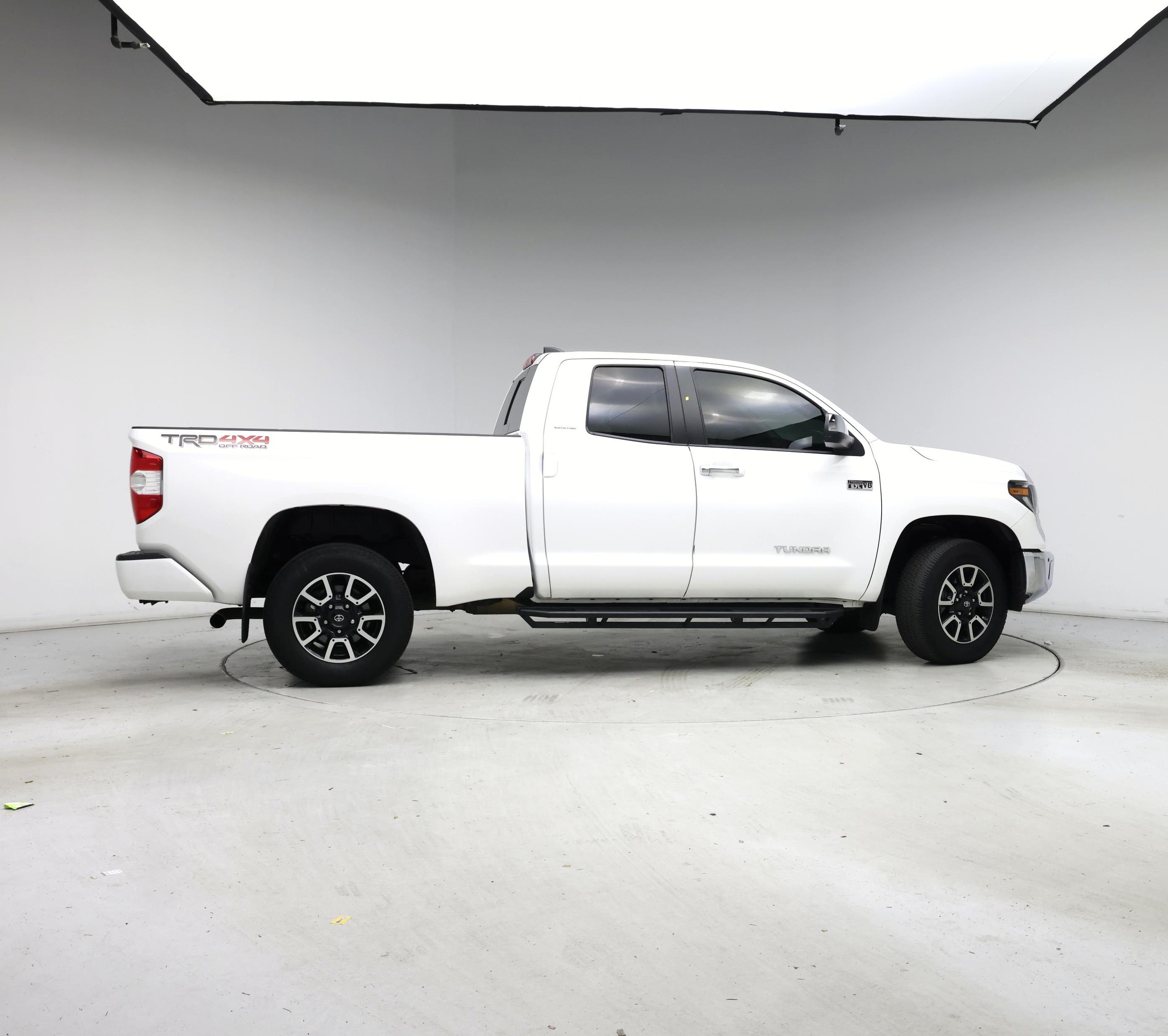 Thumbnail: 2021 Toyota Tundra - 7