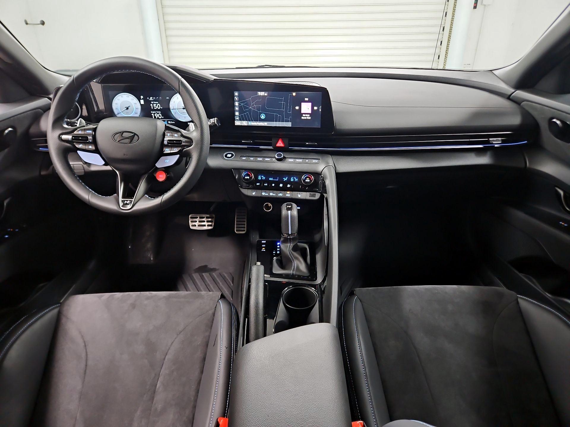 Thumbnail: 2025 Hyundai Elantra - 9