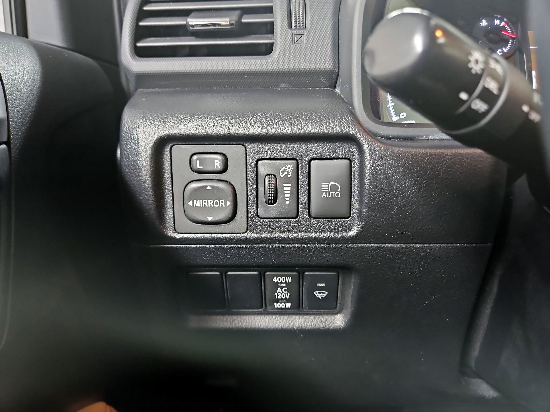 Thumbnail: 2022 Toyota 4Runner - 13