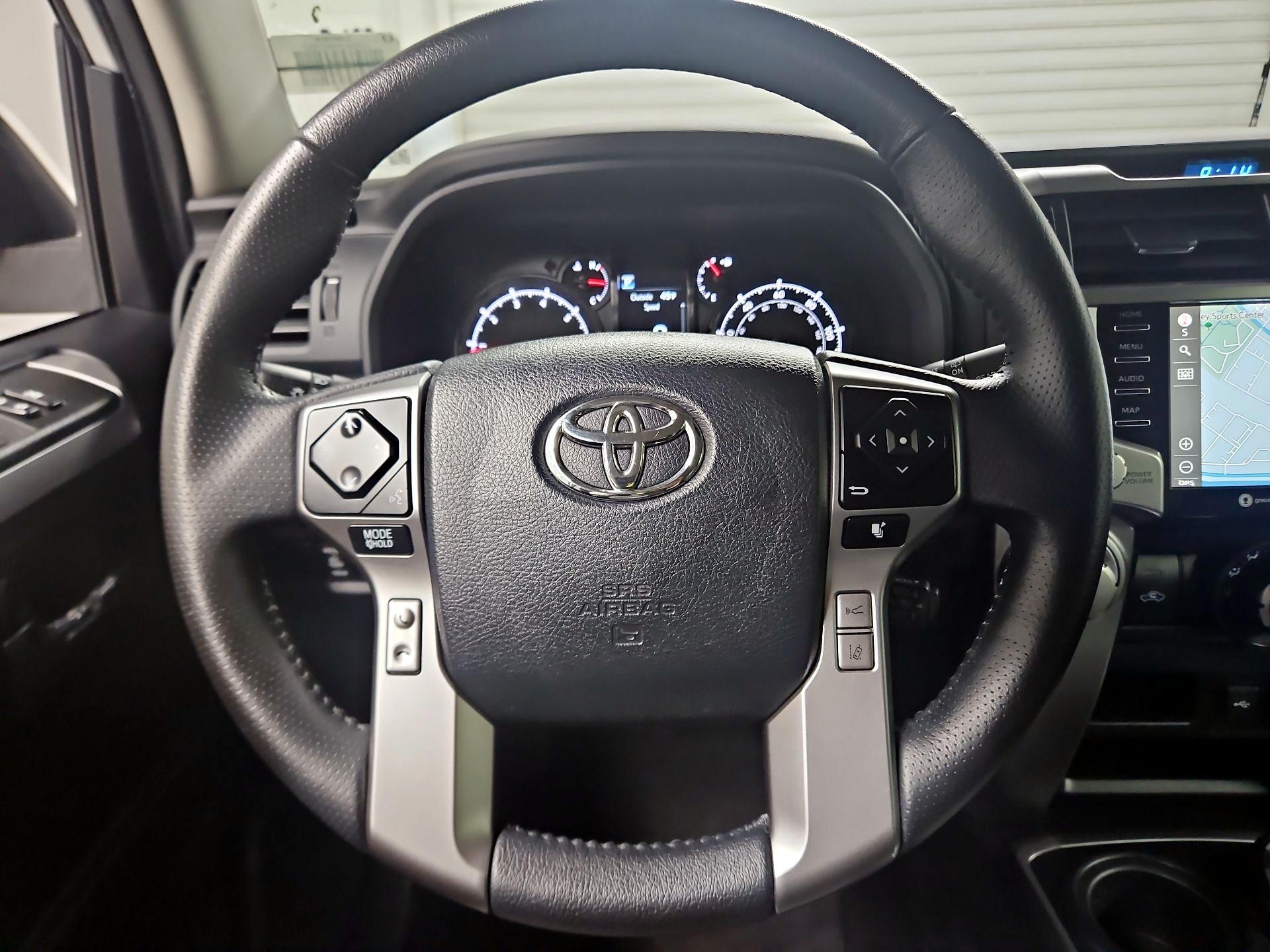 Thumbnail: 2022 Toyota 4Runner - 10