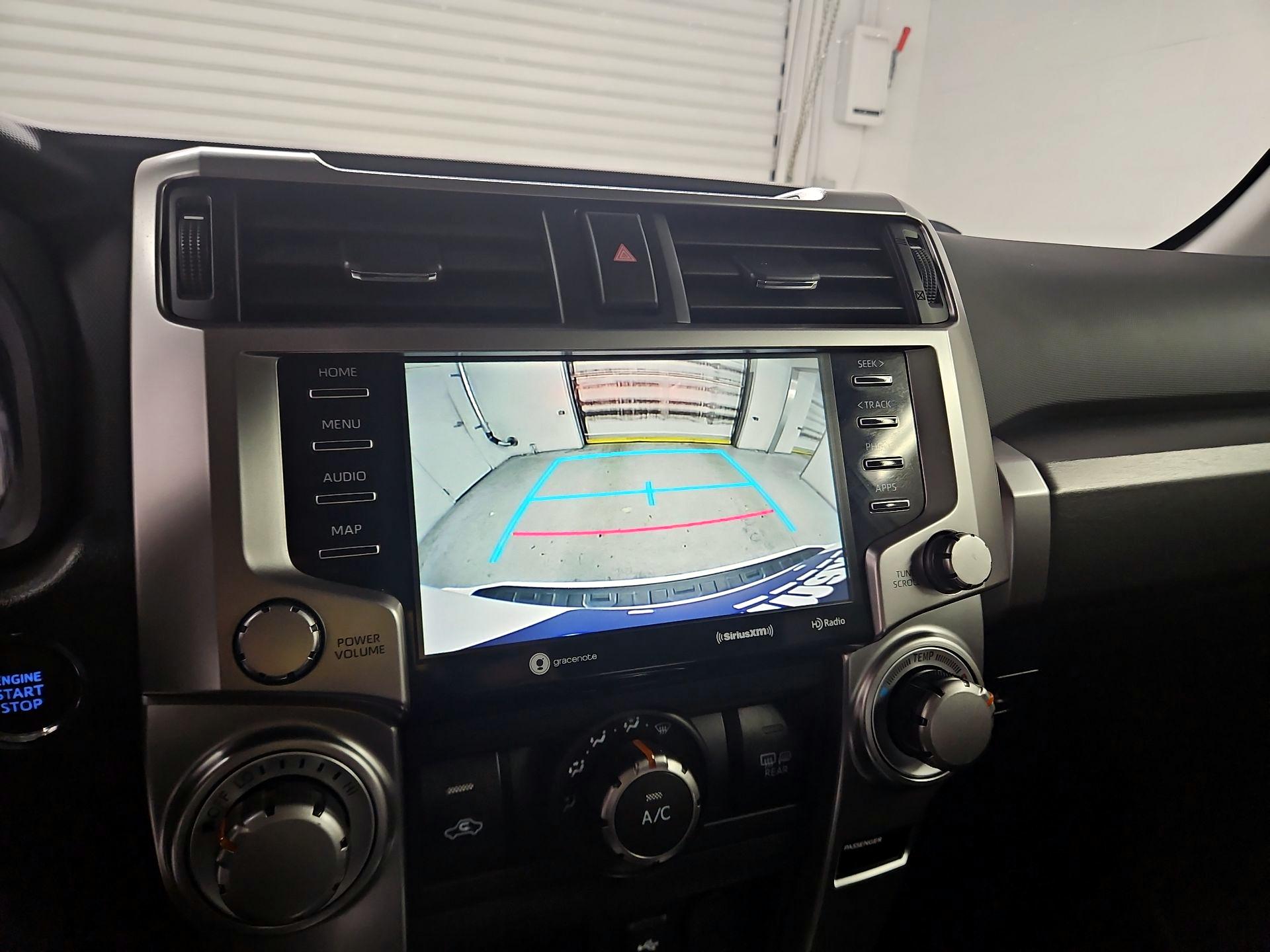 Thumbnail: 2022 Toyota 4Runner - 15