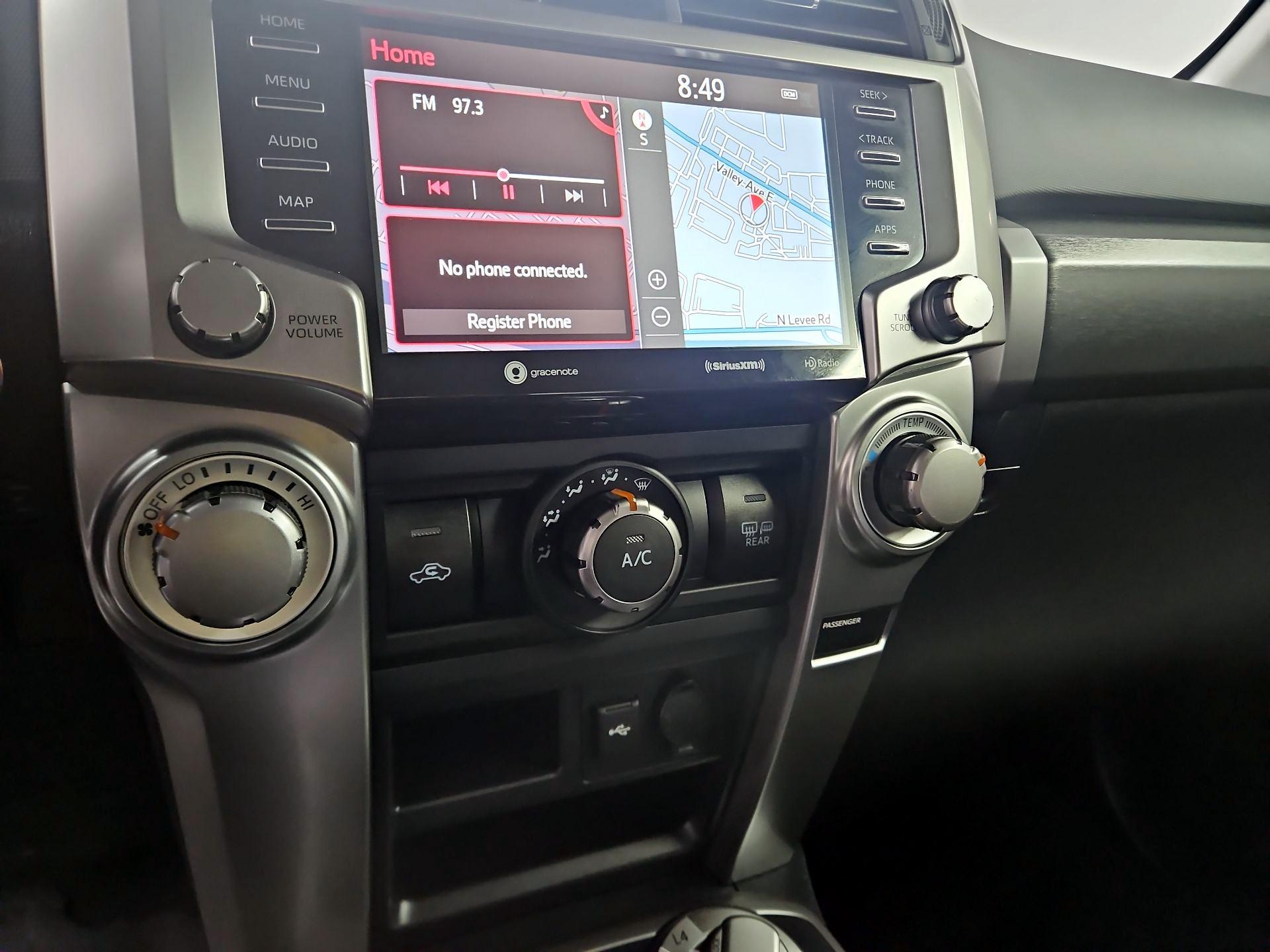 Thumbnail: 2022 Toyota 4Runner - 17