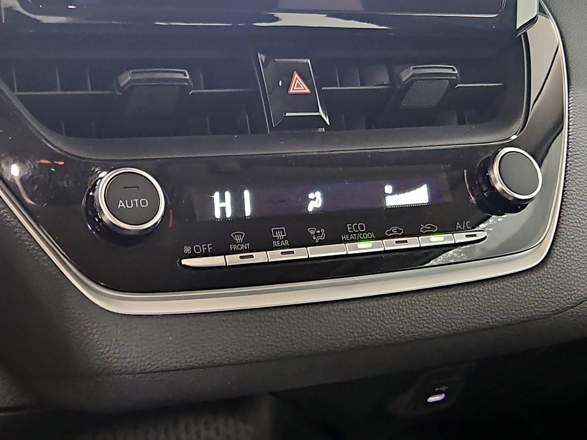 Thumbnail: 2024 Toyota Corolla - 16