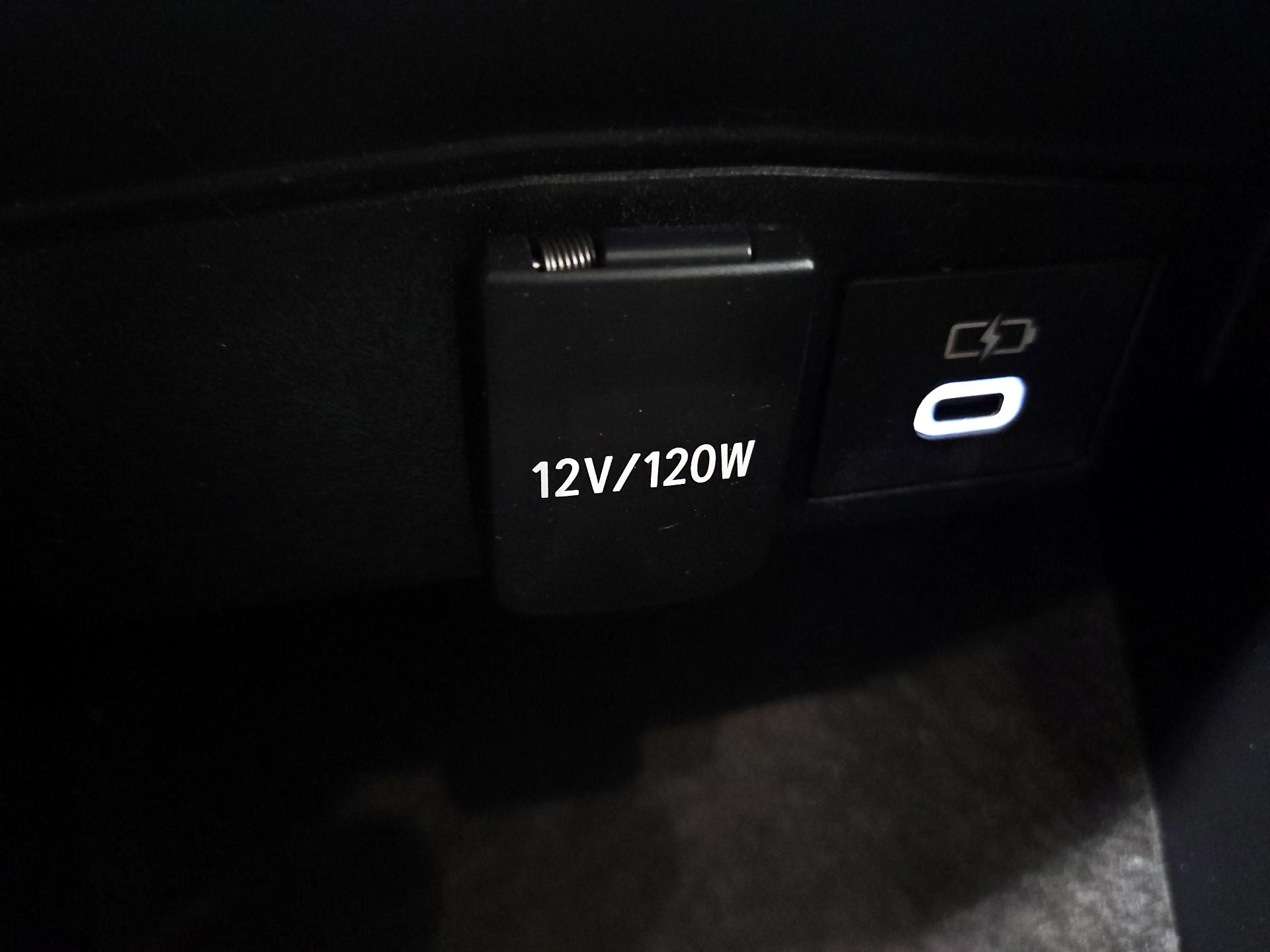 Thumbnail: 2024 Toyota Corolla - 18